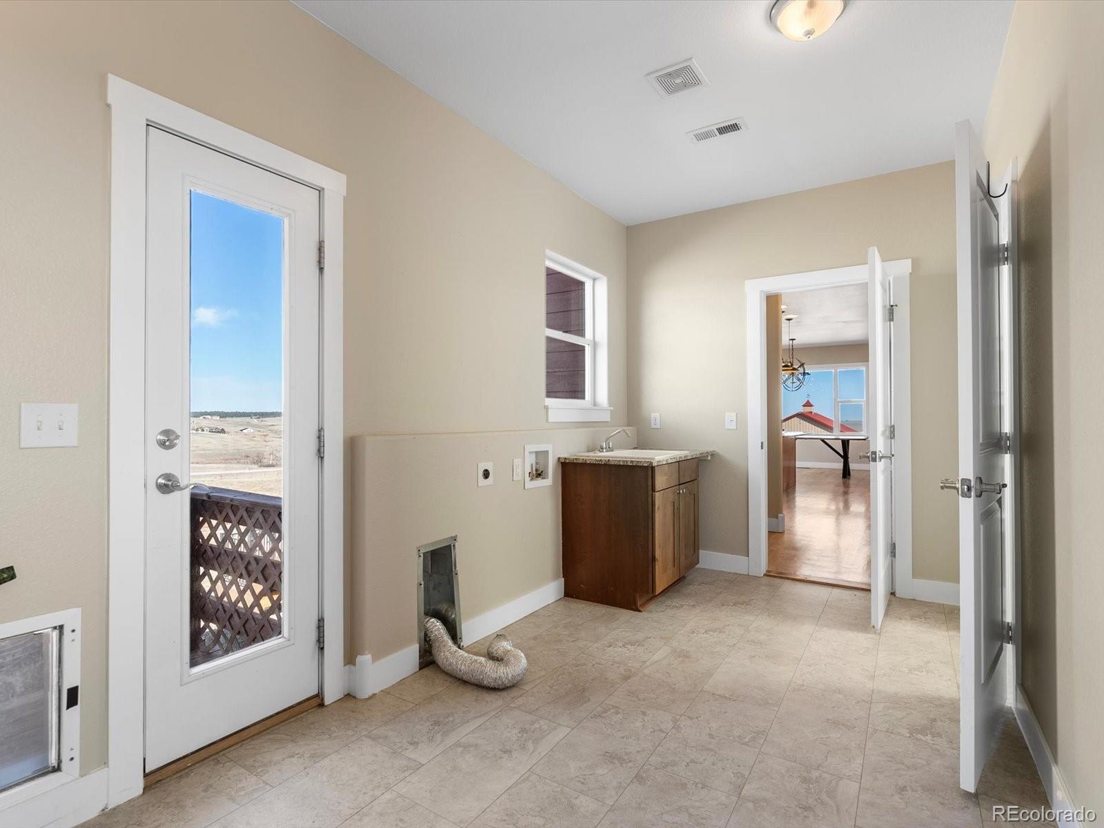 MLS Image #13 for 34698  southern cross loop,kiowa, Colorado