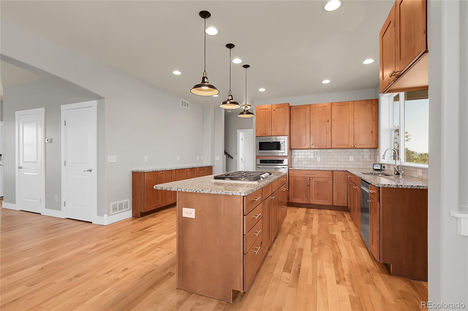 MLS Image #7 for 34698  southern cross loop,kiowa, Colorado