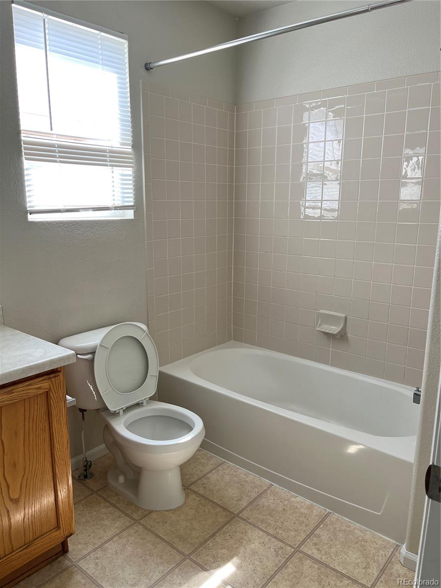 MLS Image #13 for 20558 e grand lane,aurora, Colorado