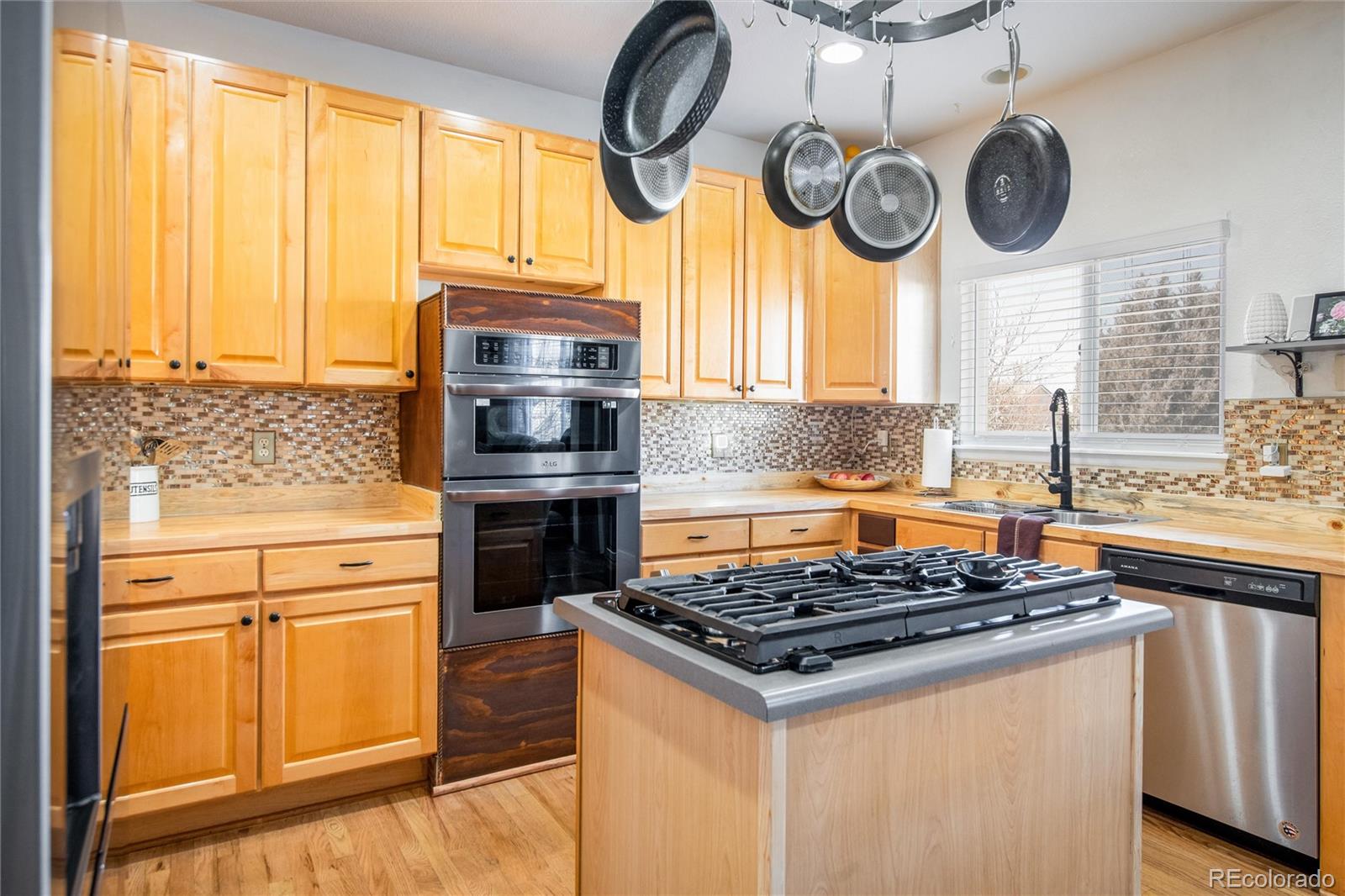 MLS Image #11 for 19805 e 58th place,aurora, Colorado