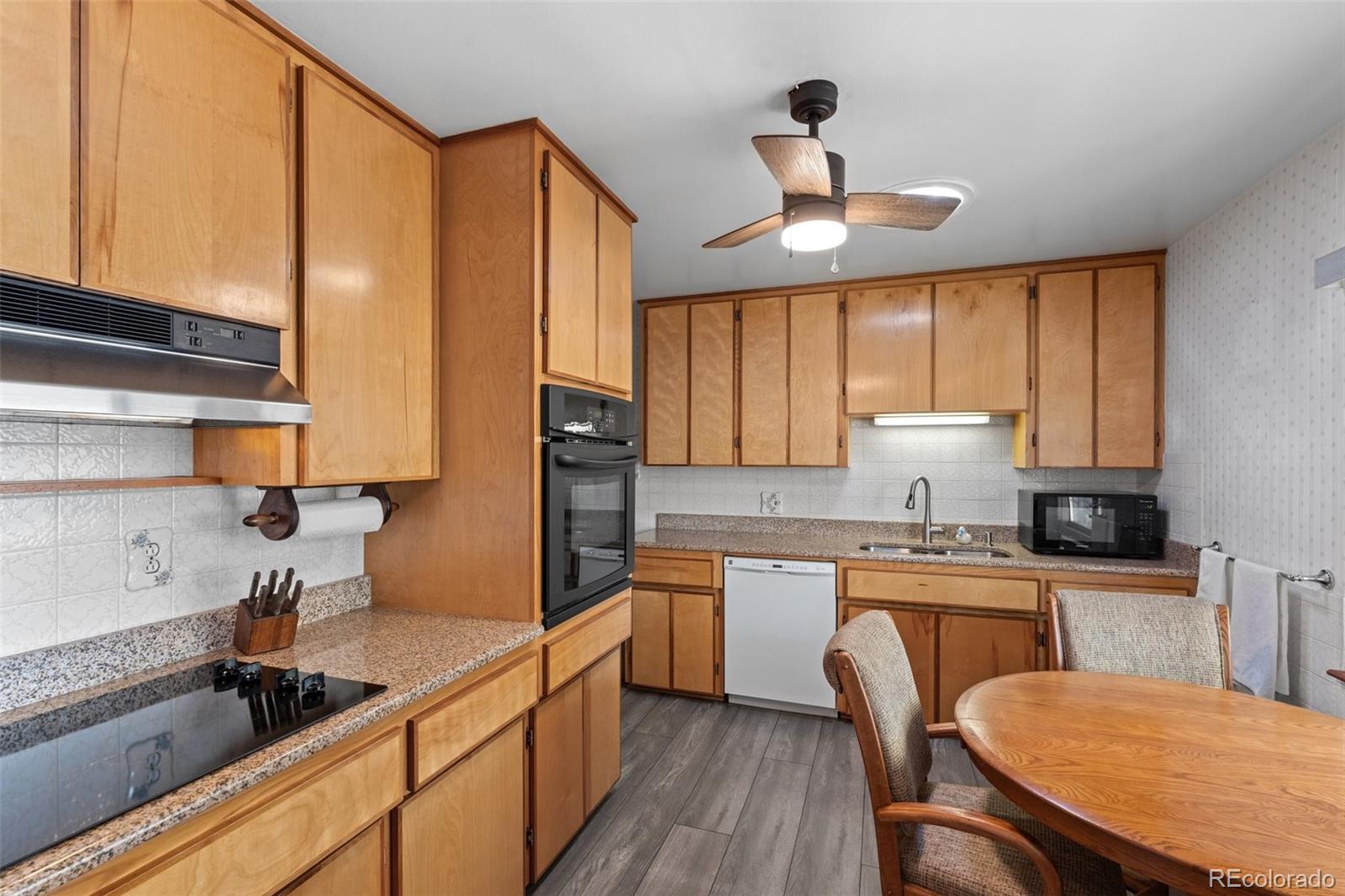 MLS Image #13 for 2898 s patton court,denver, Colorado