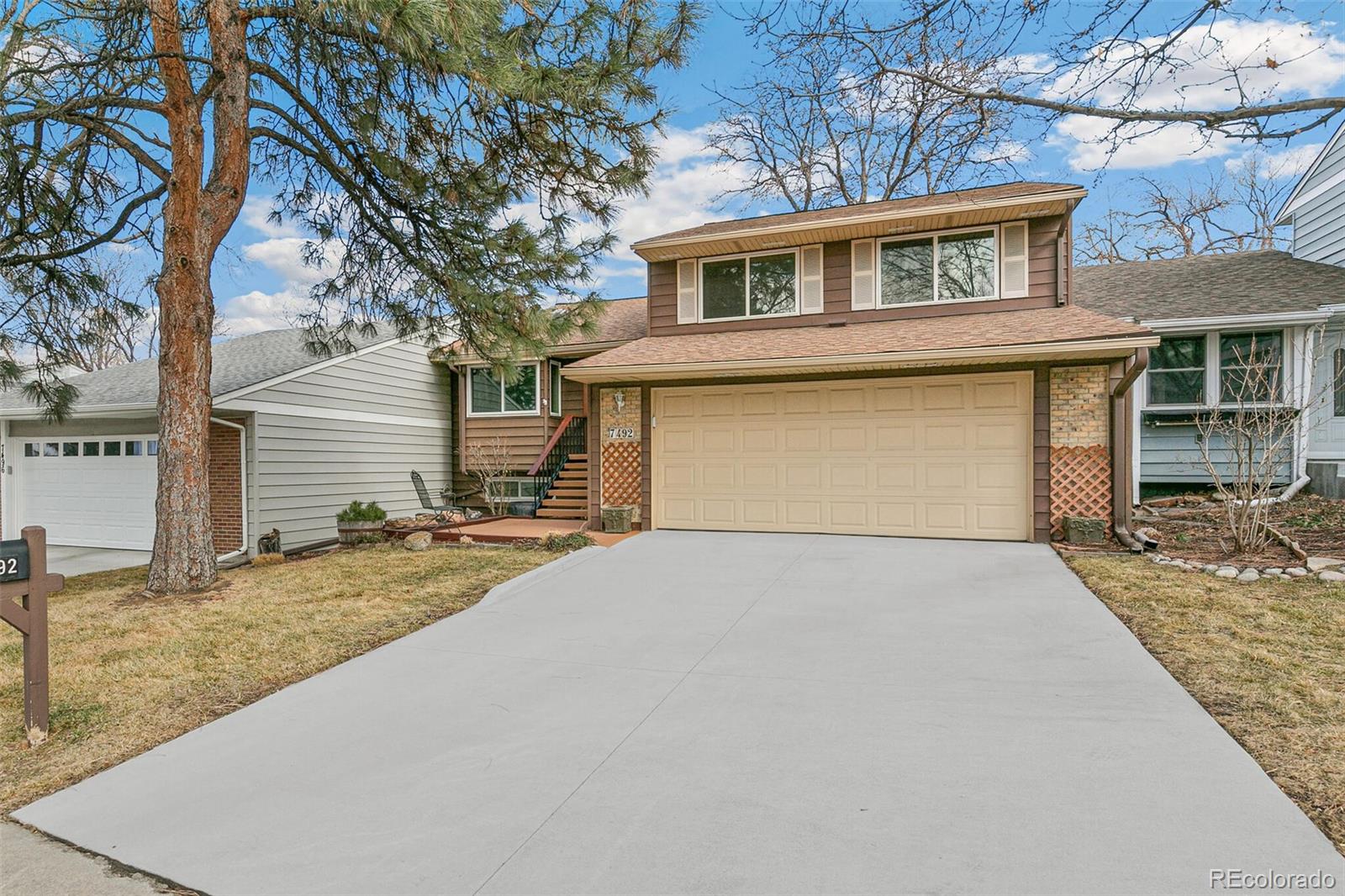 CMA Image for 7492 W Cedar Circle,Lakewood, Colorado