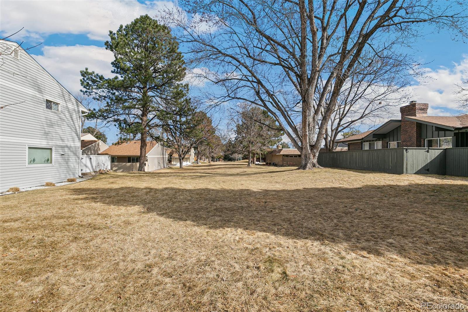 MLS Image #31 for 7492 w cedar circle,lakewood, Colorado