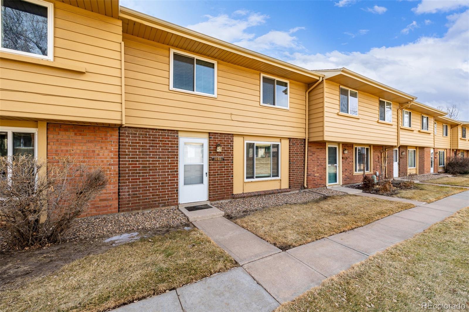 MLS Image #1 for 12423 e louisiana avenue,aurora, Colorado