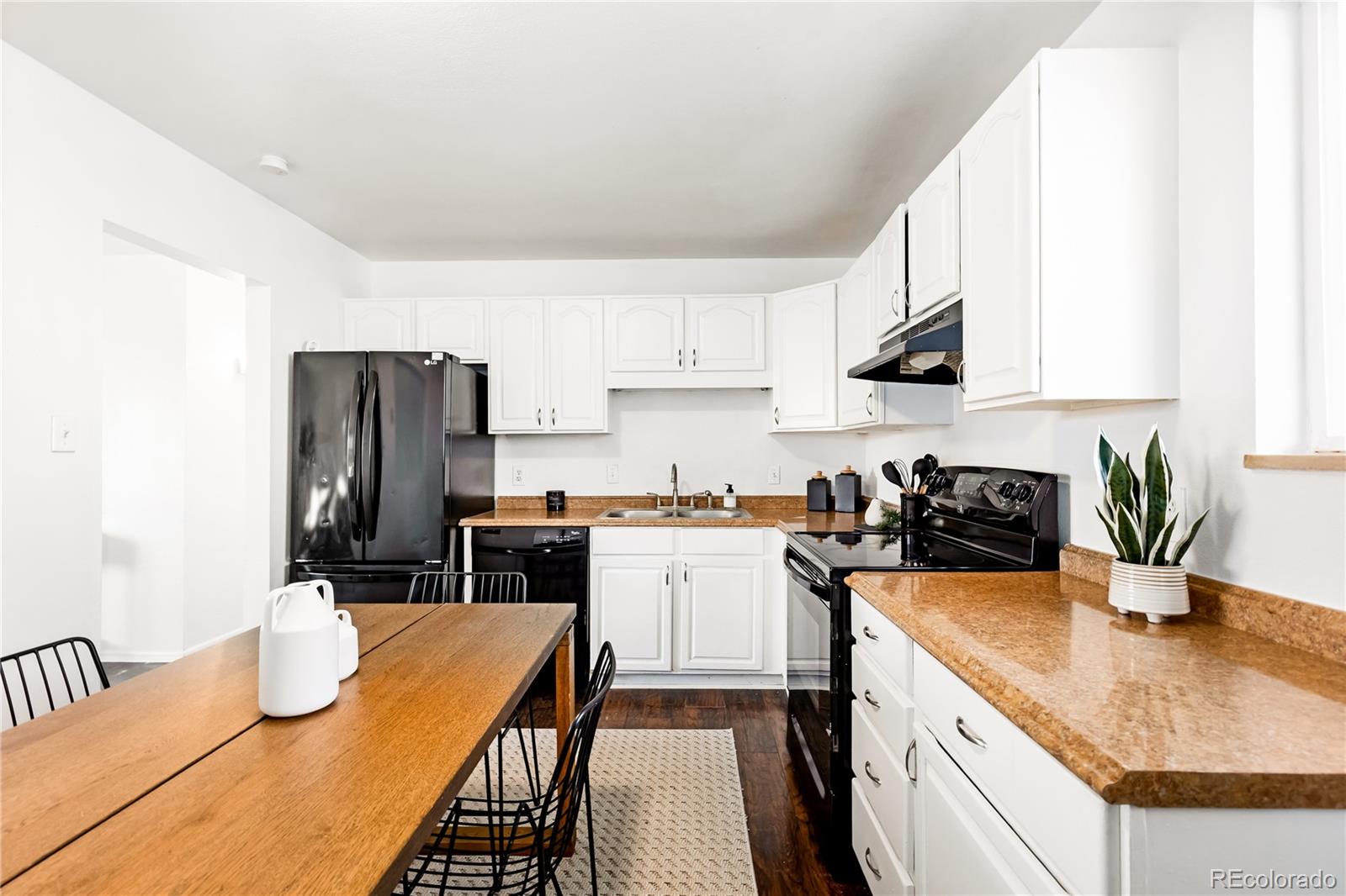 MLS Image #13 for 12901  randolph place,denver, Colorado