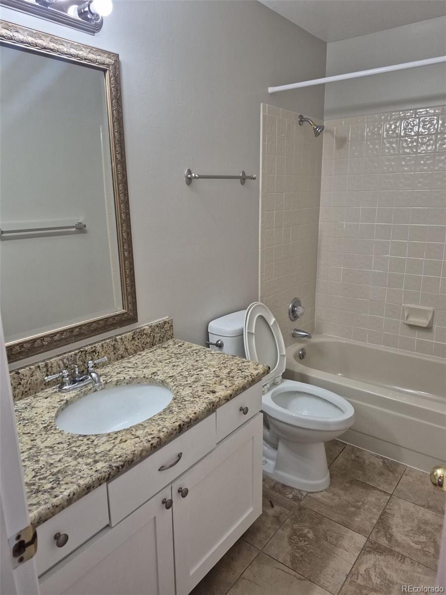 MLS Image #24 for 2238 s nile court,aurora, Colorado