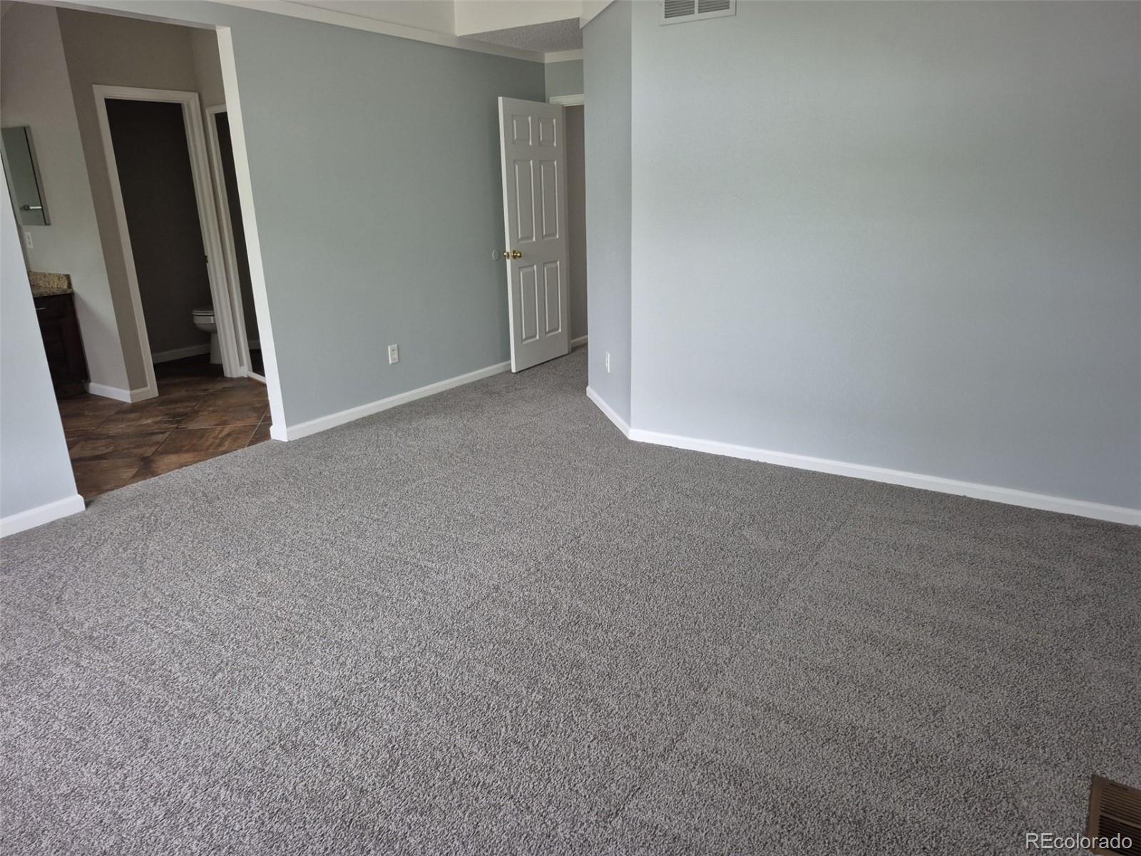 MLS Image #29 for 2238 s nile court,aurora, Colorado