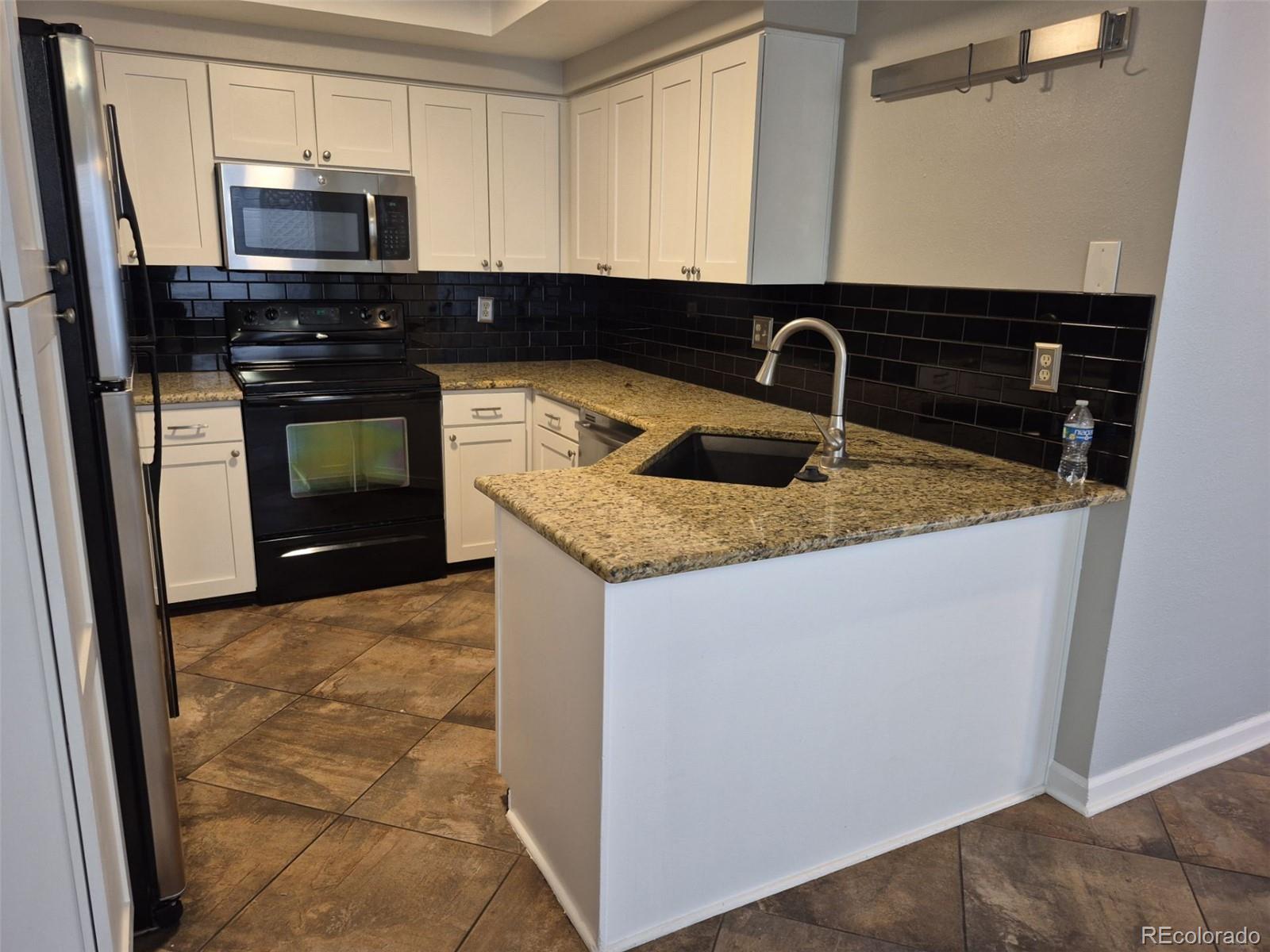 MLS Image #3 for 2238 s nile court,aurora, Colorado