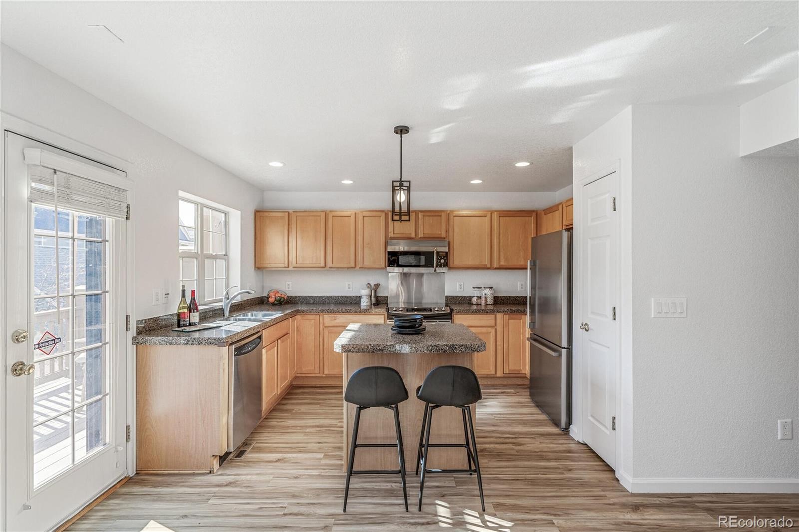 MLS Image #10 for 7960 e 29th avenue,denver, Colorado