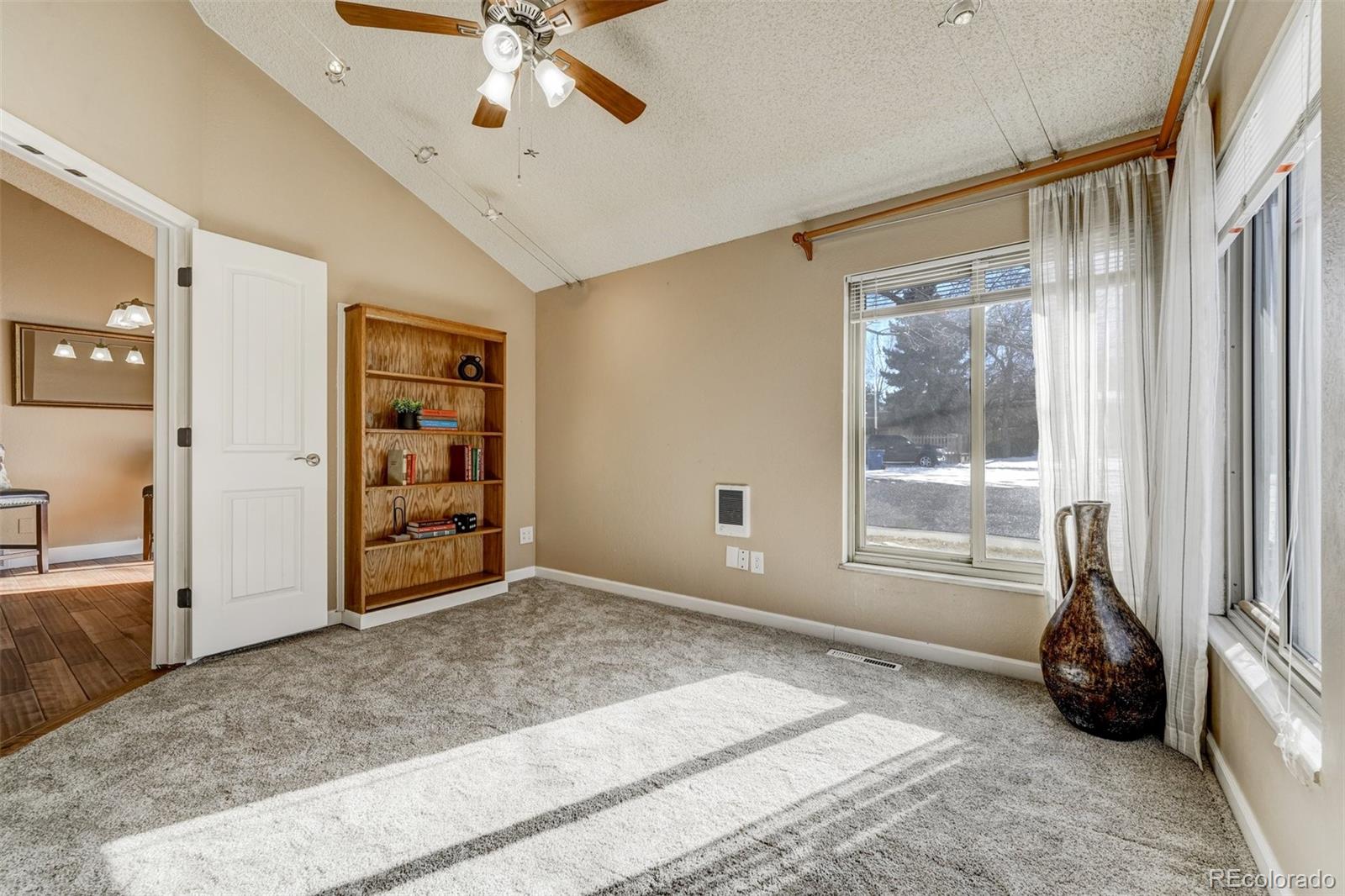 MLS Image #16 for 7338 s yukon court,littleton, Colorado