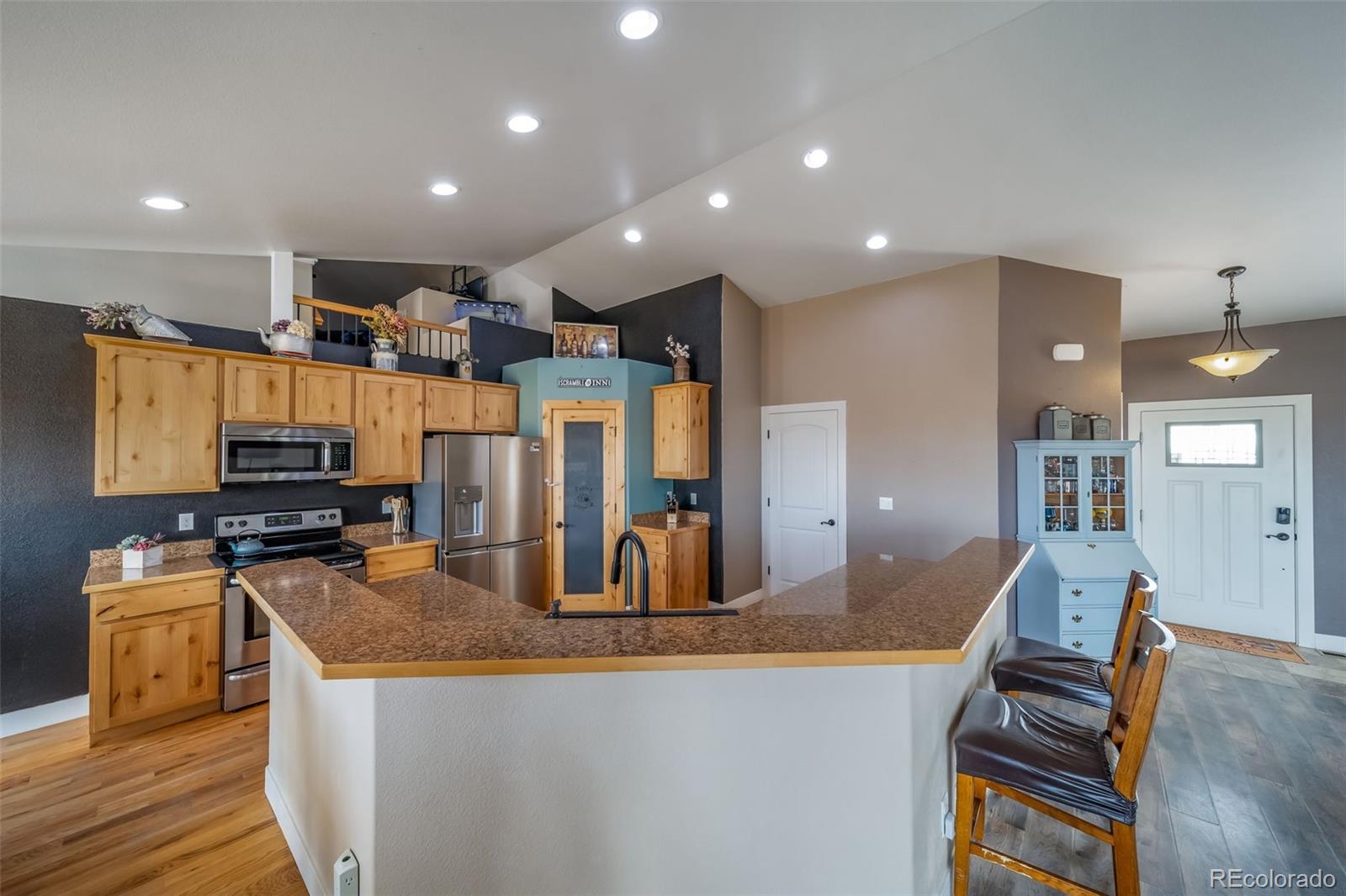 MLS Image #12 for 253 e 8th avenue,byers, Colorado