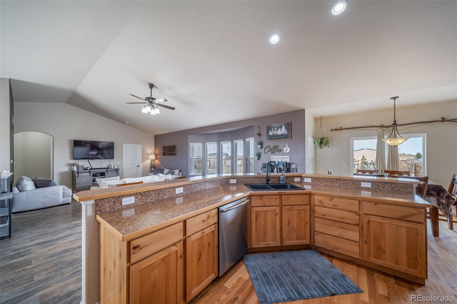 MLS Image #19 for 253 e 8th avenue,byers, Colorado