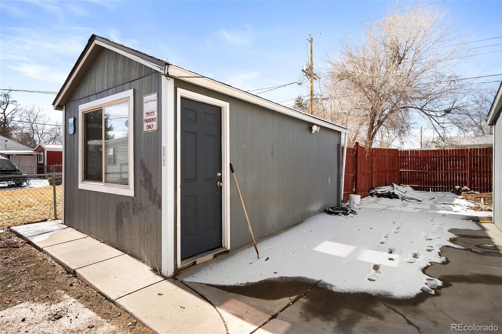 MLS Image #13 for 1171 s perry street,denver, Colorado