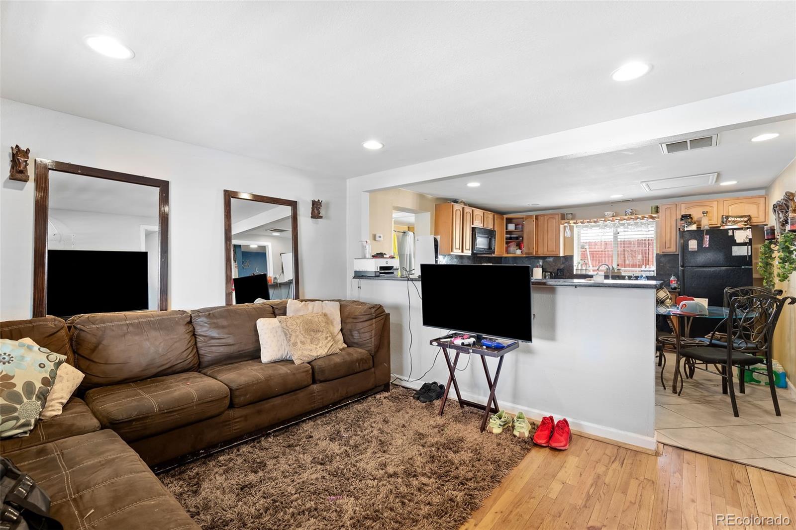 MLS Image #3 for 1171 s perry street,denver, Colorado