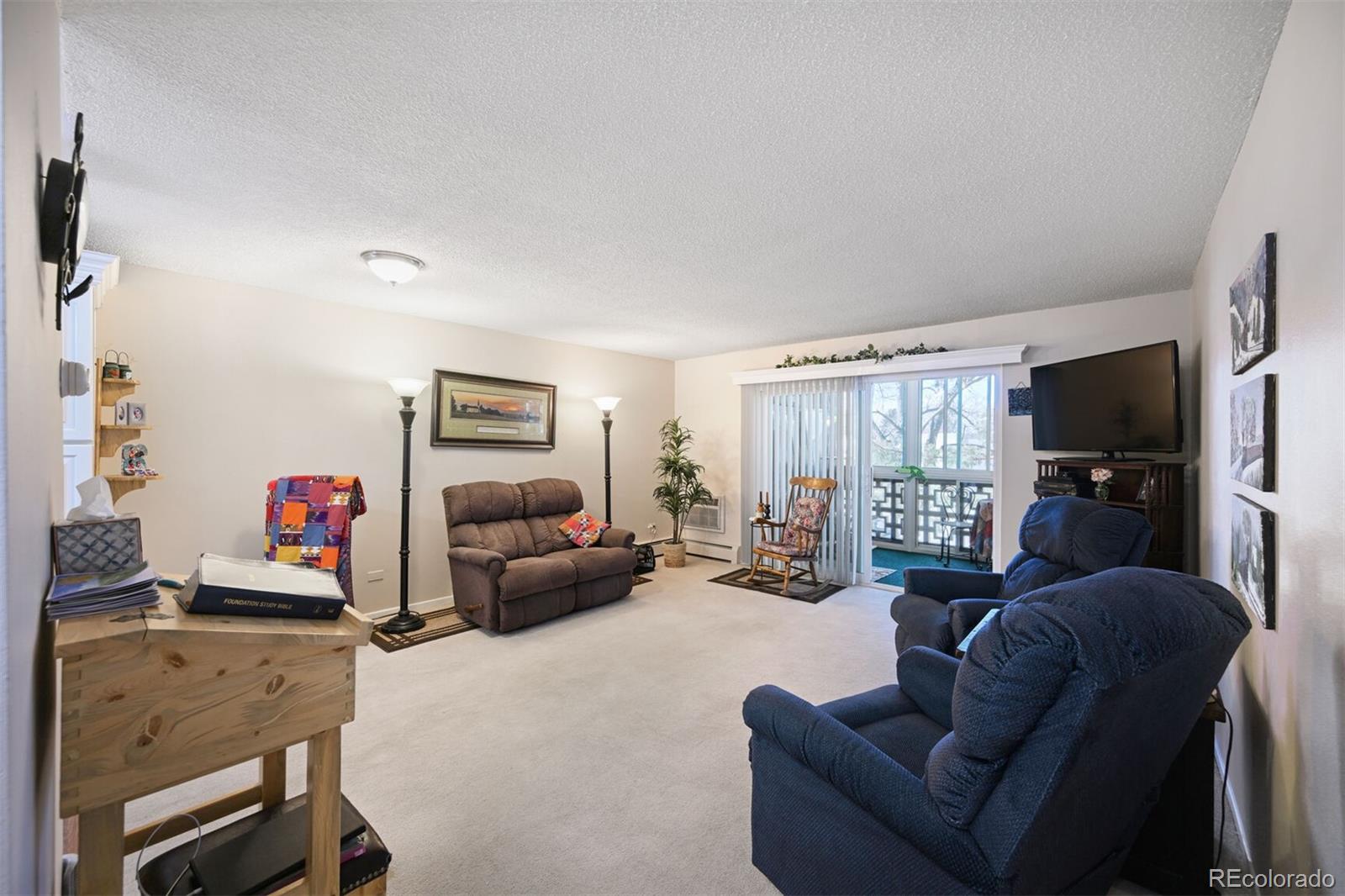 MLS Image #7 for 650 s clinton street,denver, Colorado