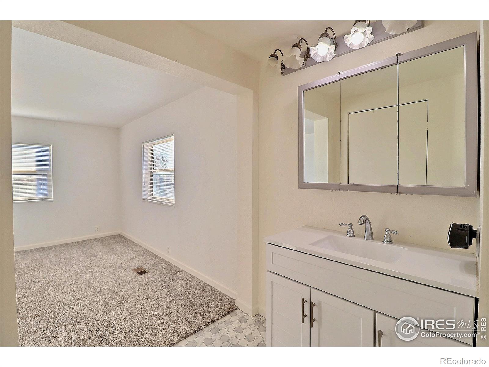 MLS Image #29 for 33698  cr 47 ,greeley, Colorado