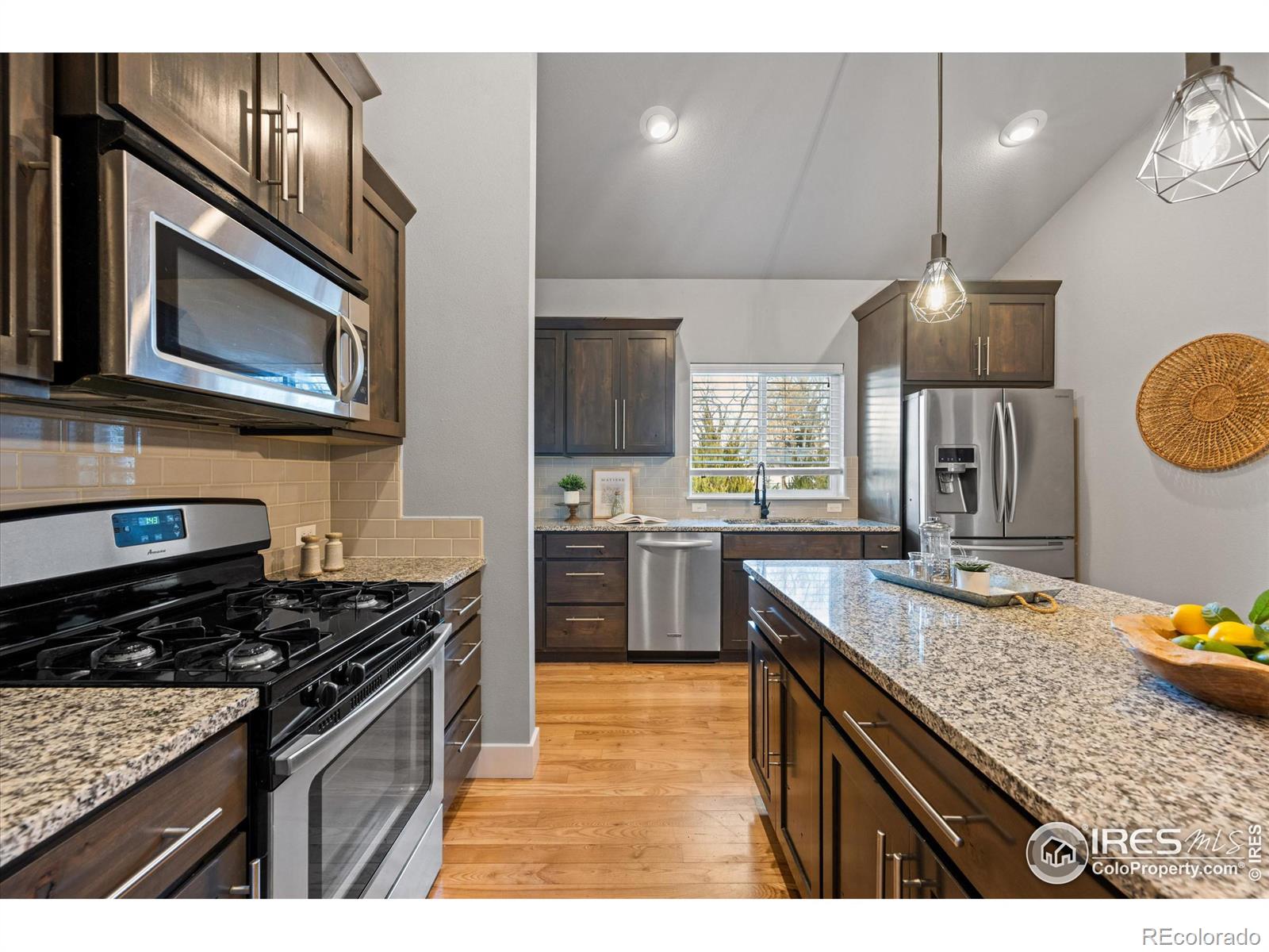 MLS Image #7 for 720  capricorn court,loveland, Colorado