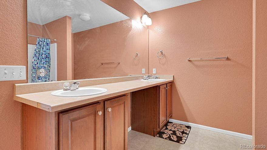 MLS Image #32 for 5556  flanders way,denver, Colorado