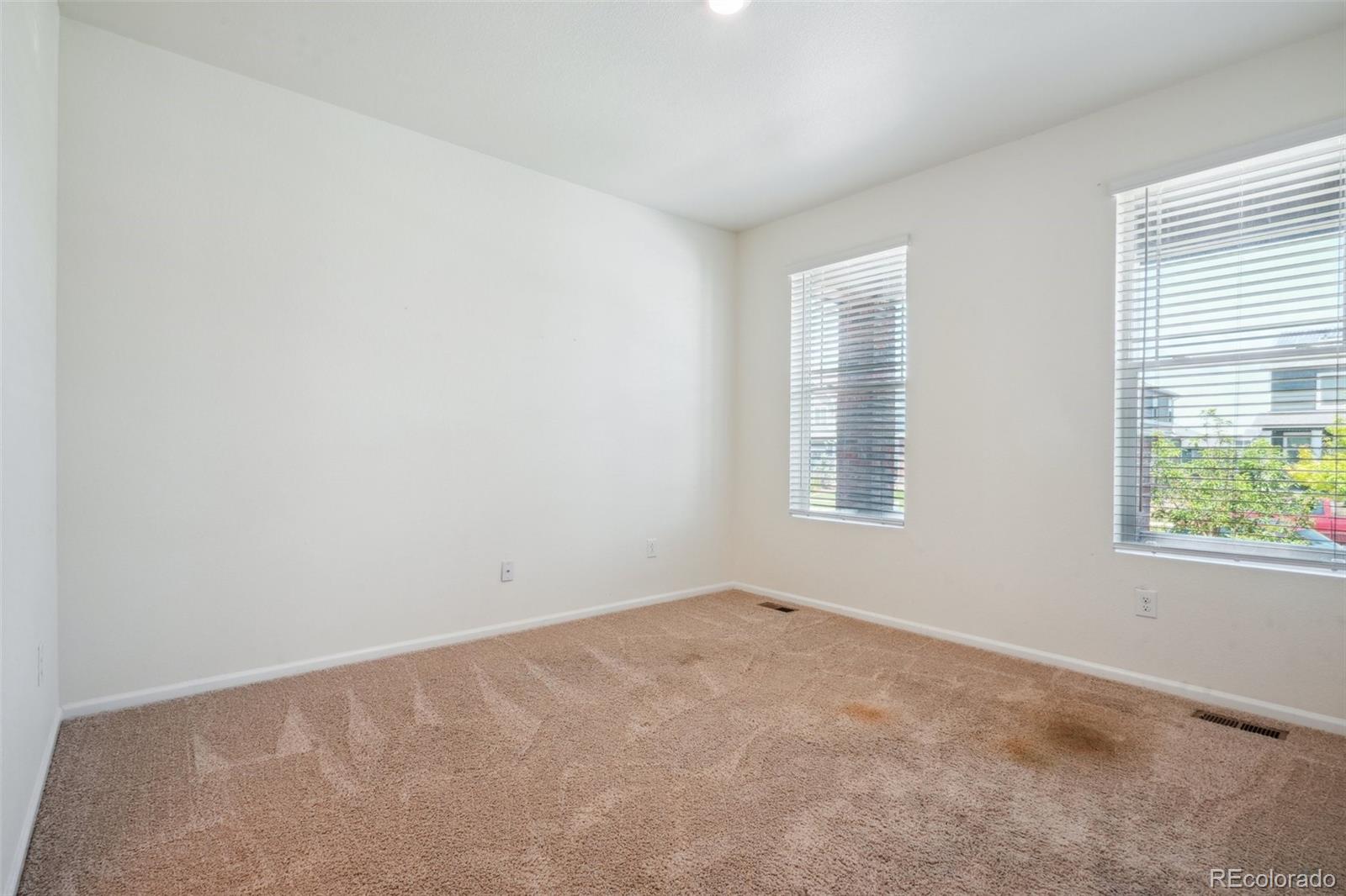 MLS Image #14 for 26774 e archer avenue,aurora, Colorado