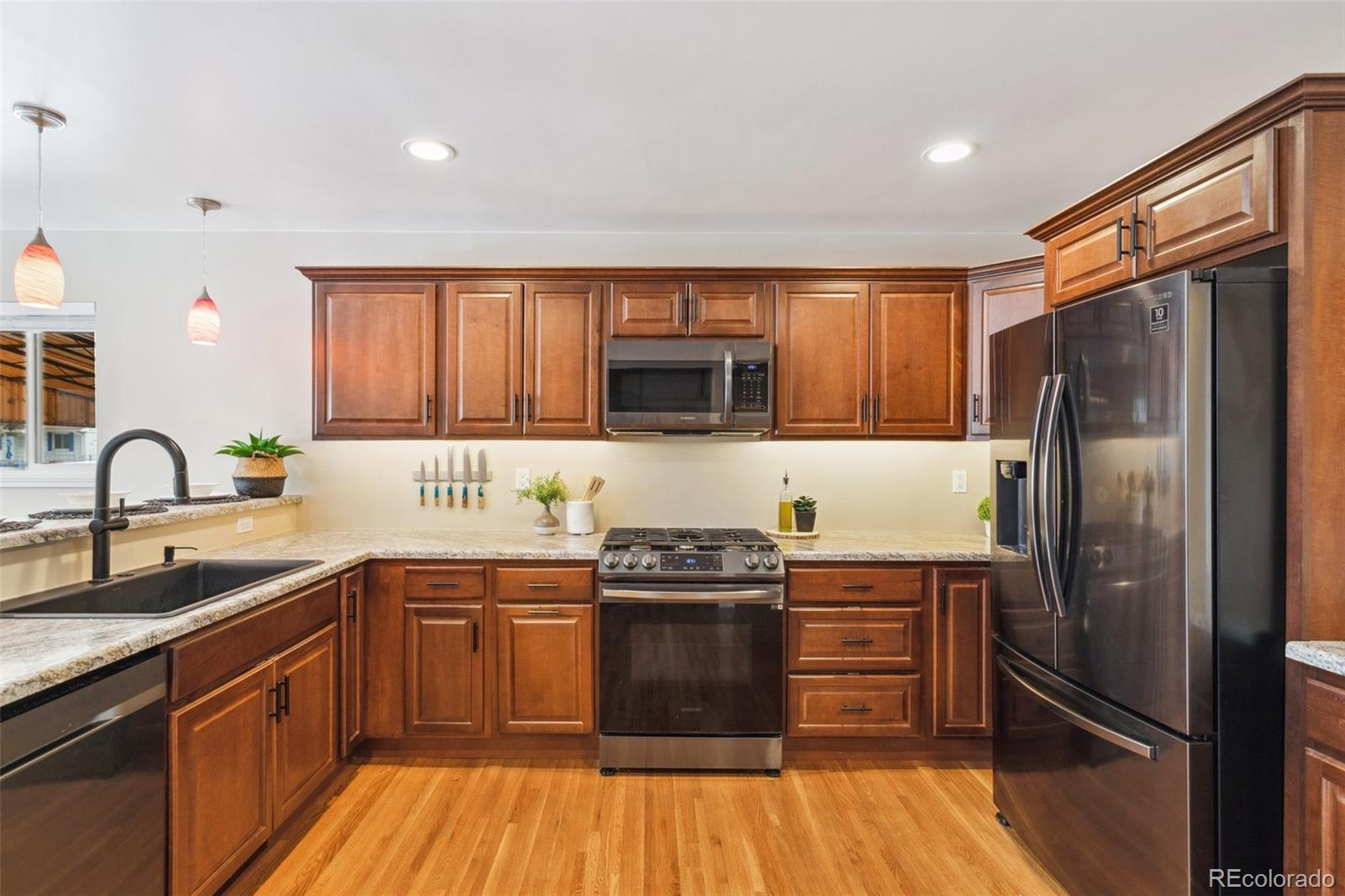 MLS Image #4 for 2215  saranac drive,colorado springs, Colorado