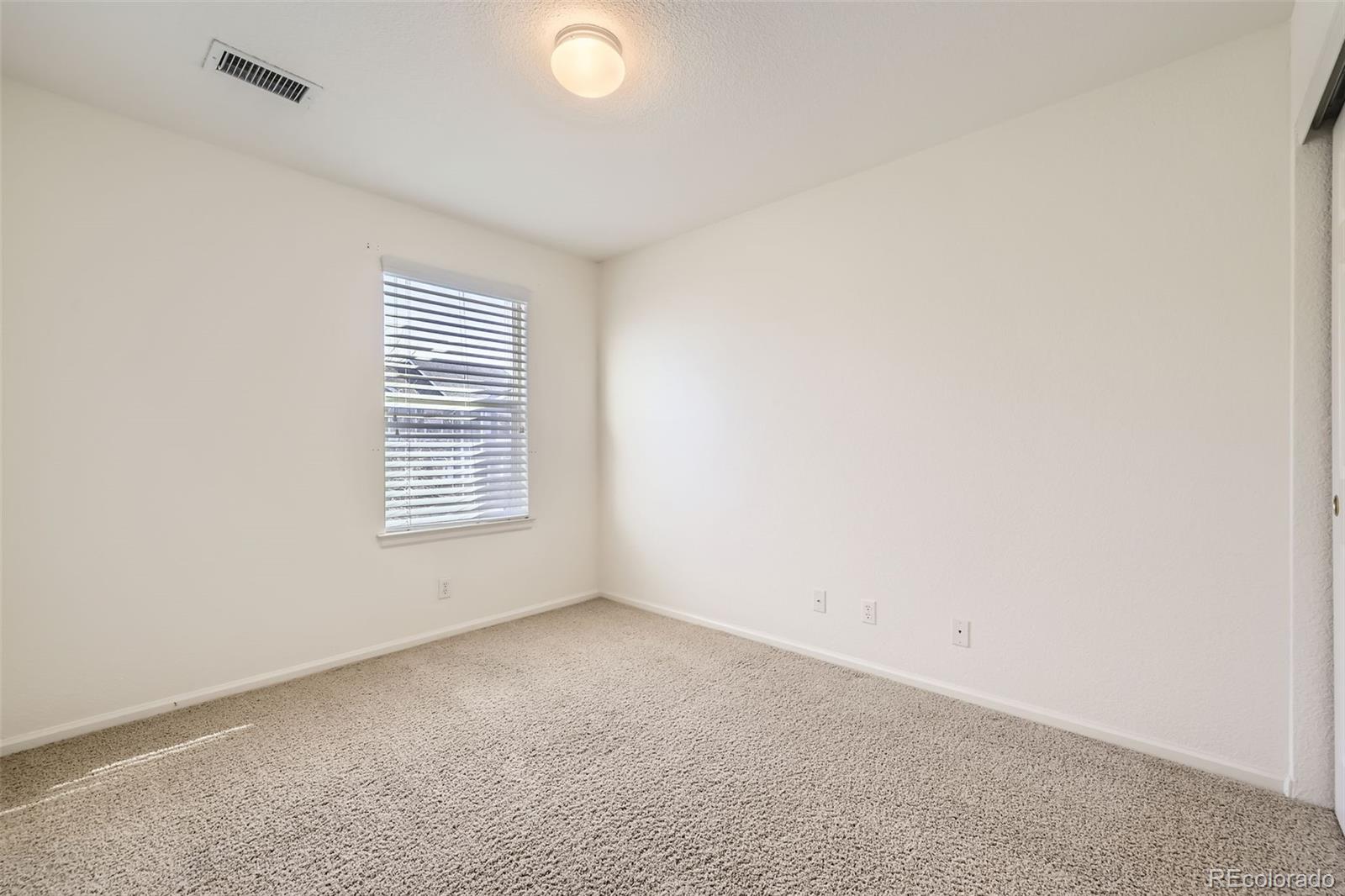 MLS Image #6 for 5833 n biscay street,denver, Colorado