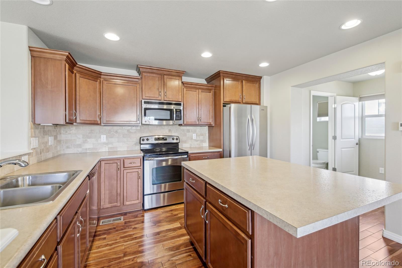 MLS Image #10 for 1601  venice lane,longmont, Colorado