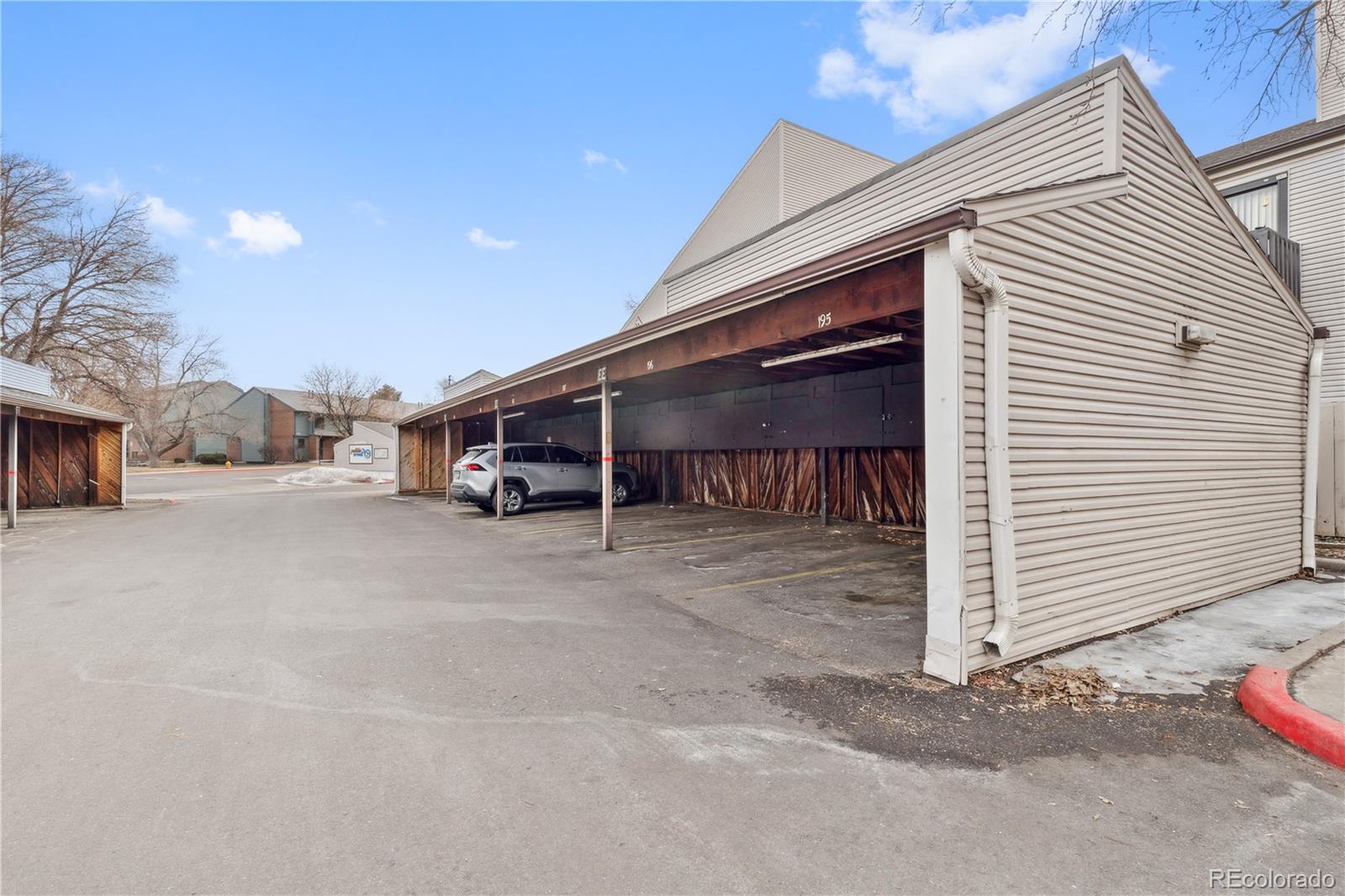 MLS Image #22 for 3550 s harlan street,denver, Colorado