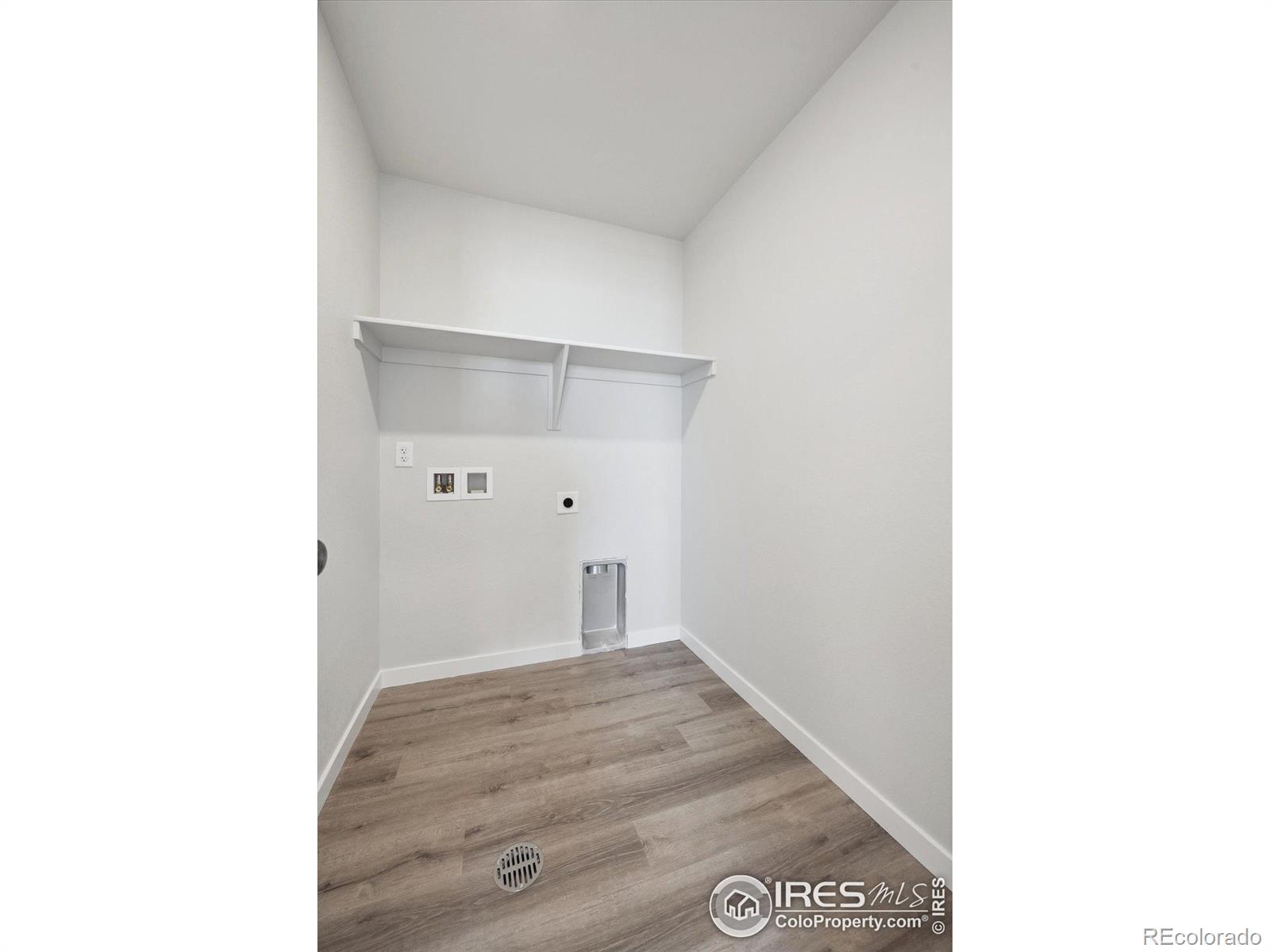 MLS Image #17 for 910  hummocky way,windsor, Colorado