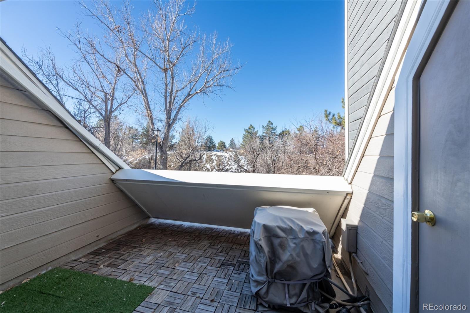 MLS Image #15 for 5250 s huron way,littleton, Colorado