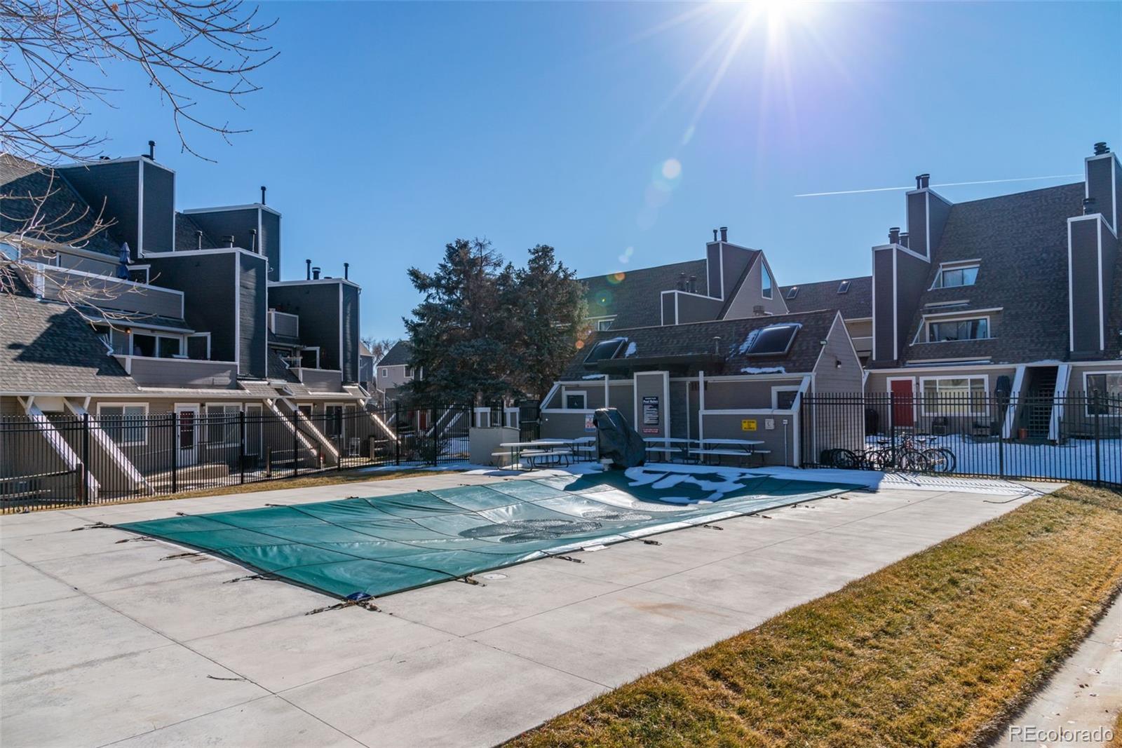 MLS Image #19 for 5250 s huron way,littleton, Colorado