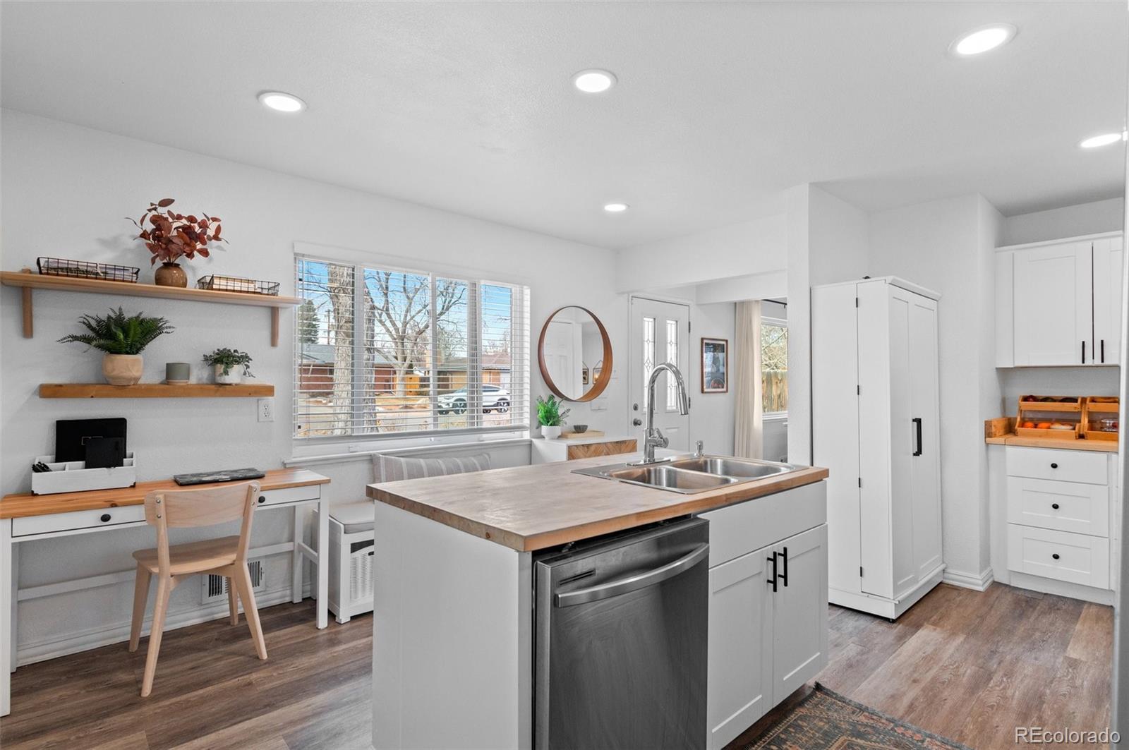 MLS Image #8 for 290  pierce street,lakewood, Colorado