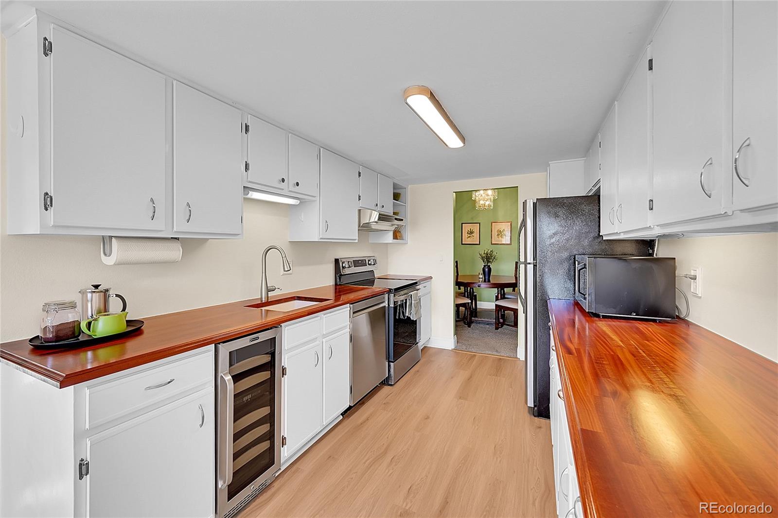 MLS Image #8 for 3560 s poplar street,denver, Colorado