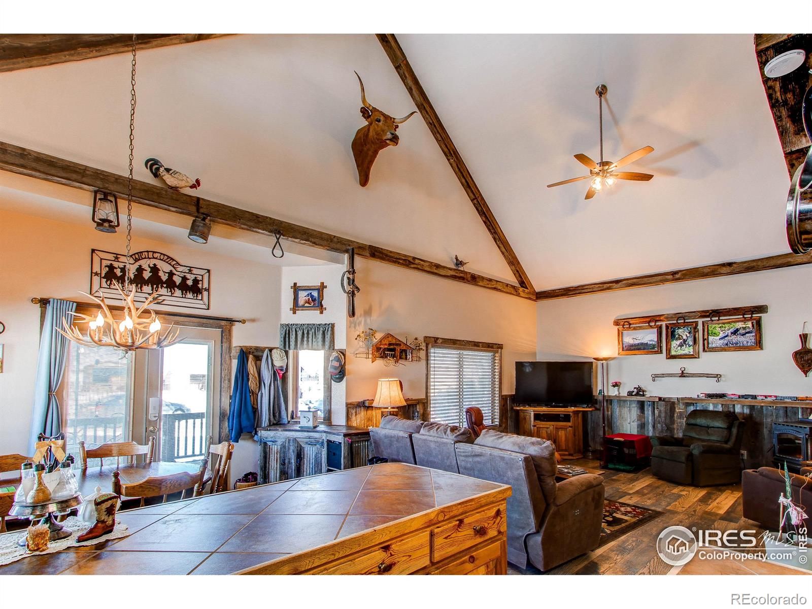 MLS Image #16 for 420 e county road 10 ,berthoud, Colorado