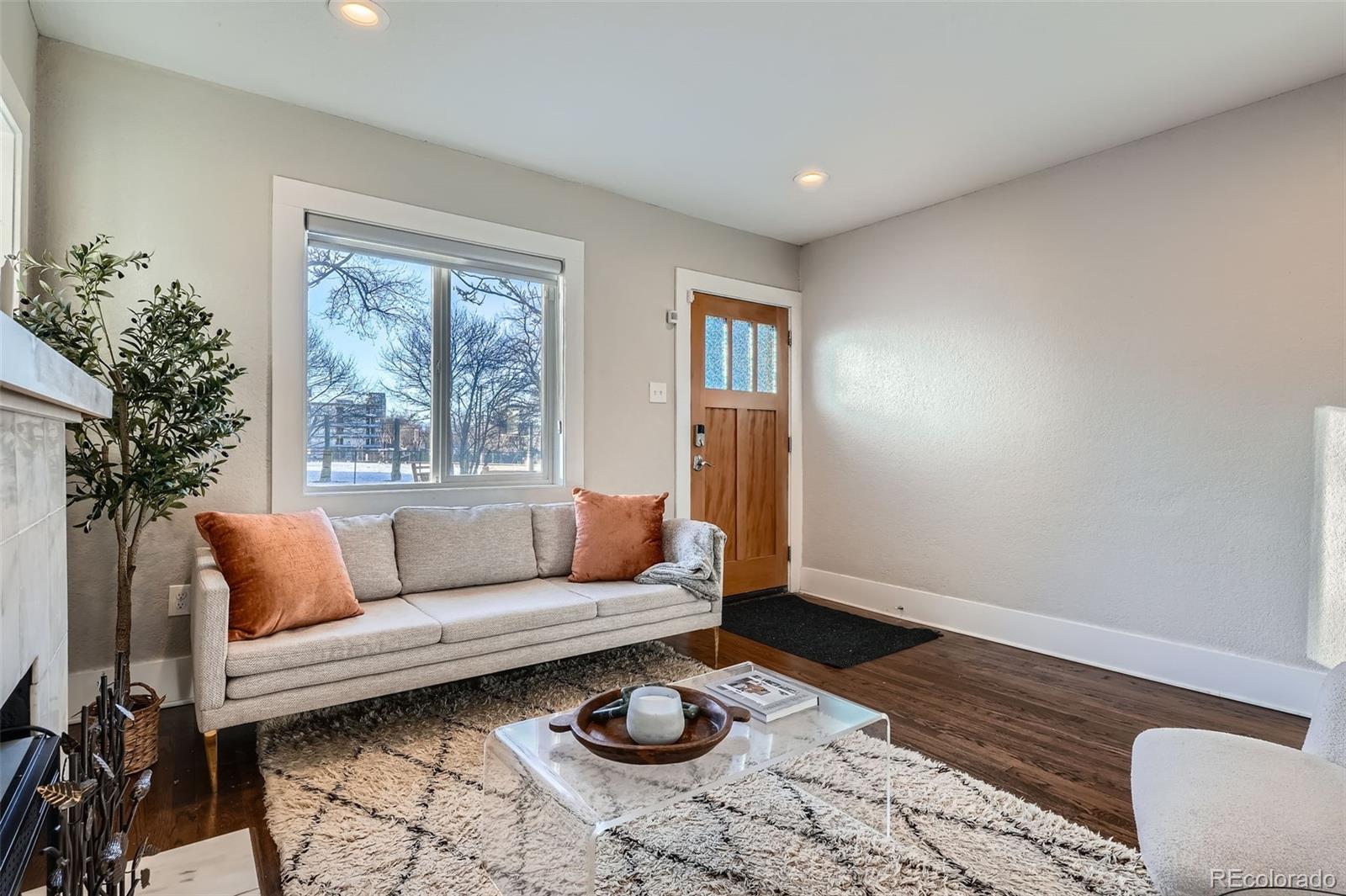 MLS Image #4 for 1538  albion street,denver, Colorado