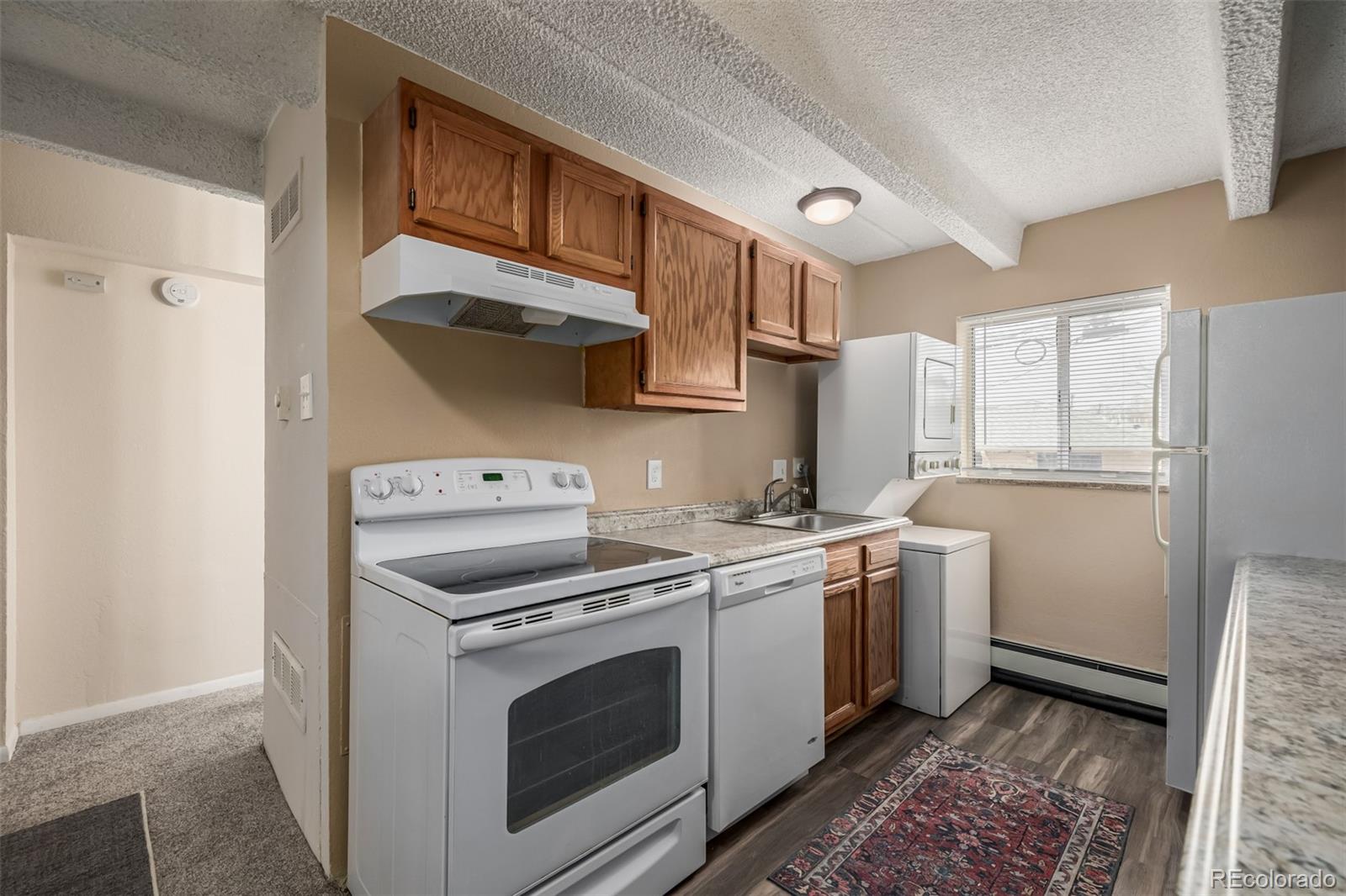 MLS Image #7 for 1180  yosemite street,denver, Colorado