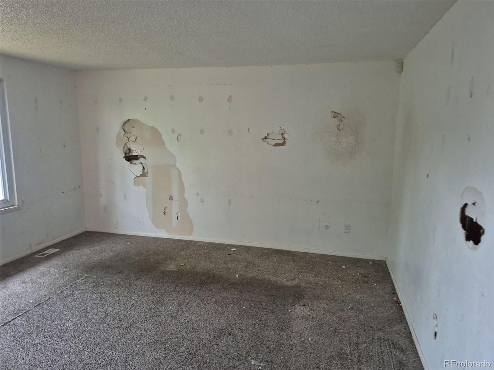 MLS Image #2 for 2597 s dillon street,aurora, Colorado