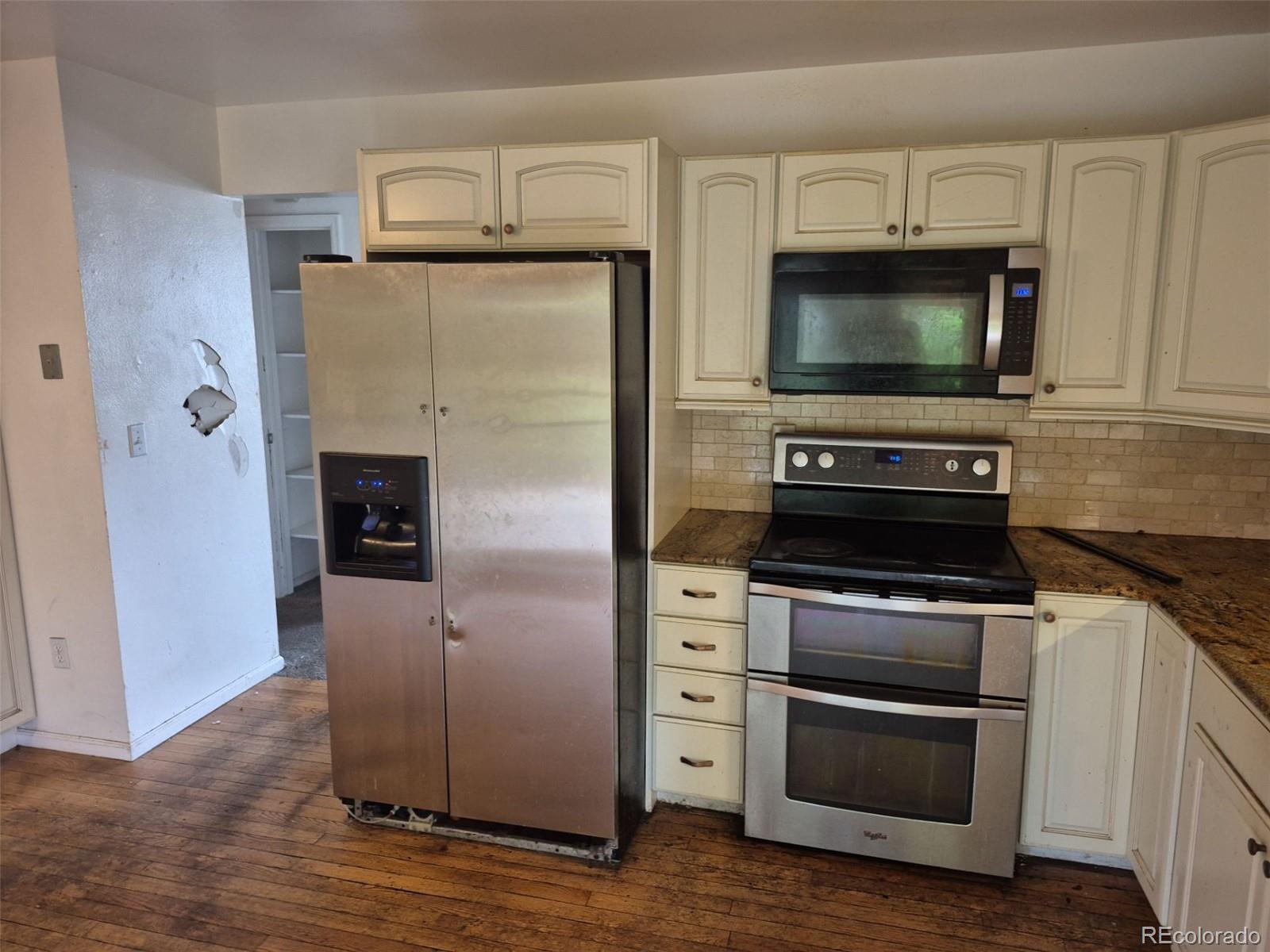 MLS Image #5 for 2597 s dillon street,aurora, Colorado