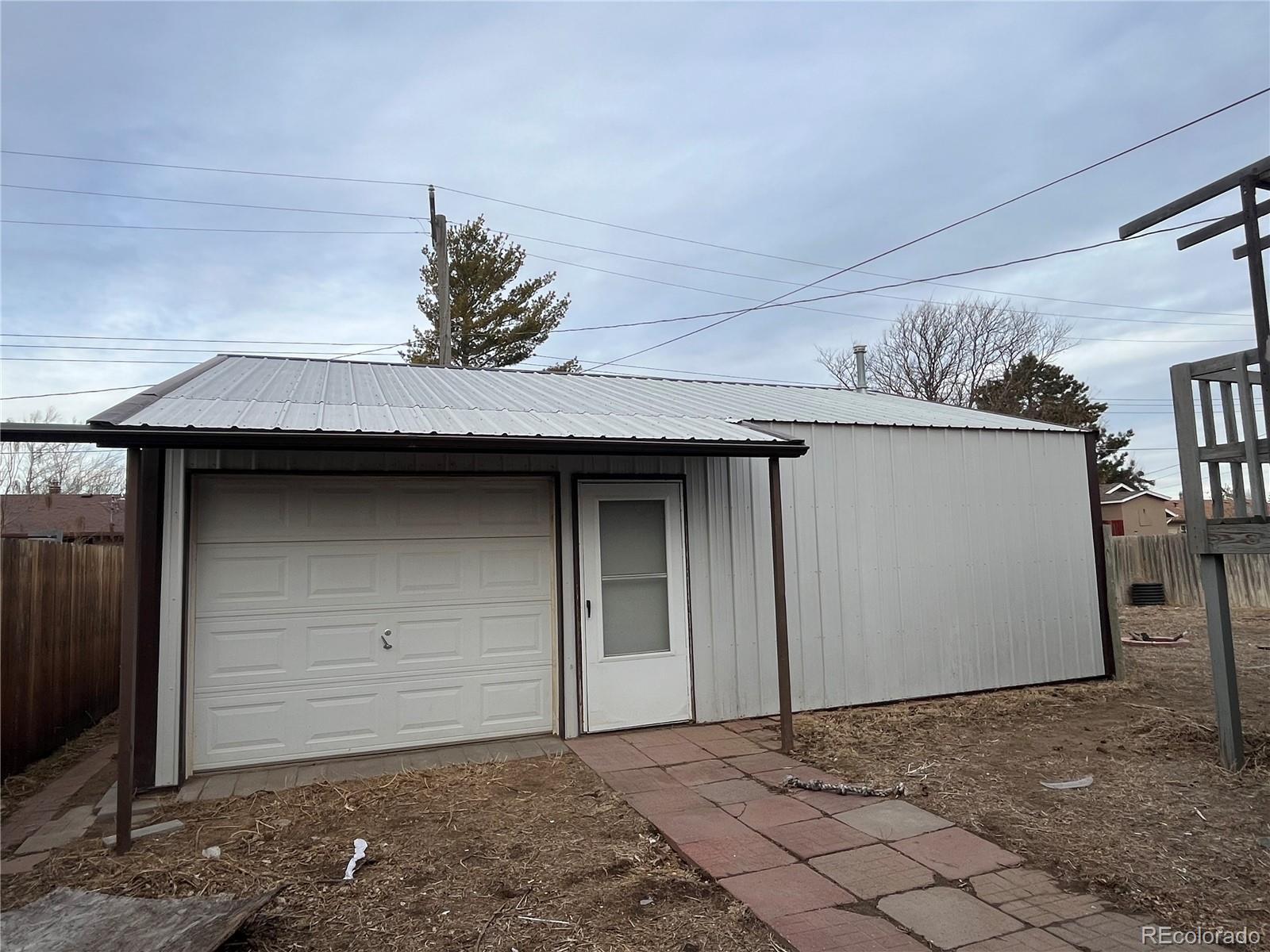 MLS Image #11 for 205  eldridge street,burlington, Colorado