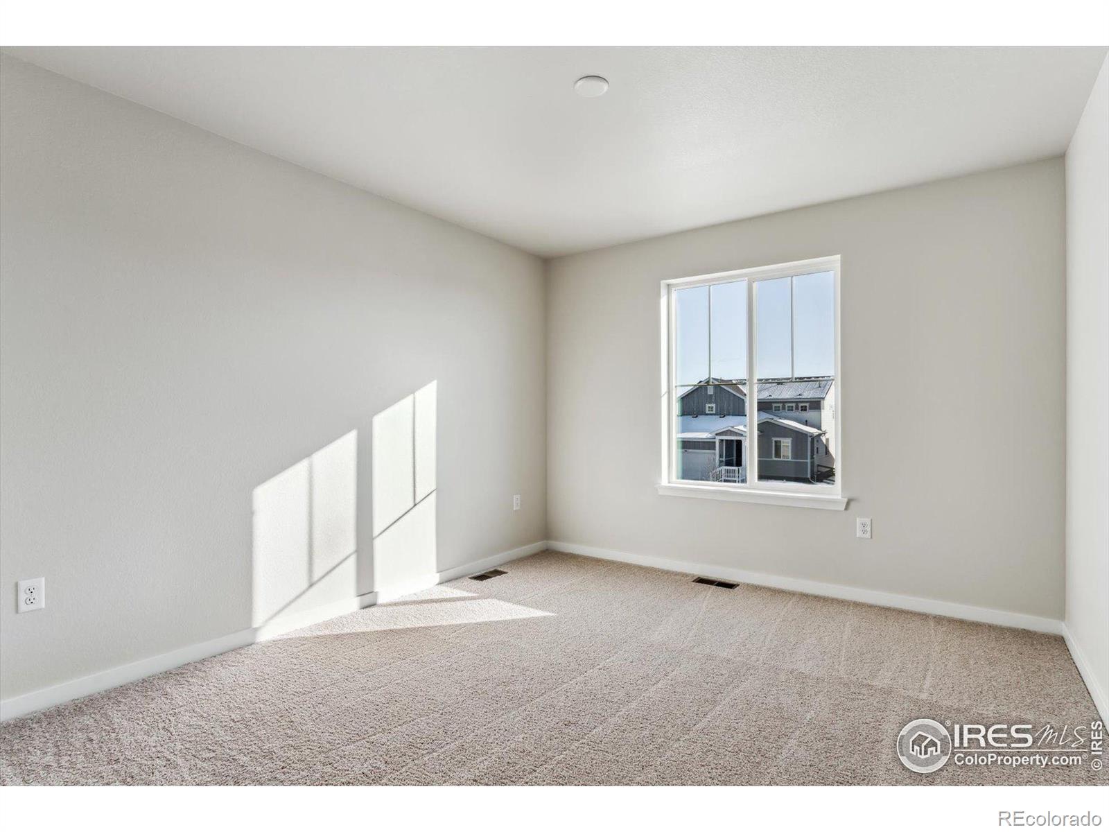 MLS Image #20 for 872  hummocky way,windsor, Colorado