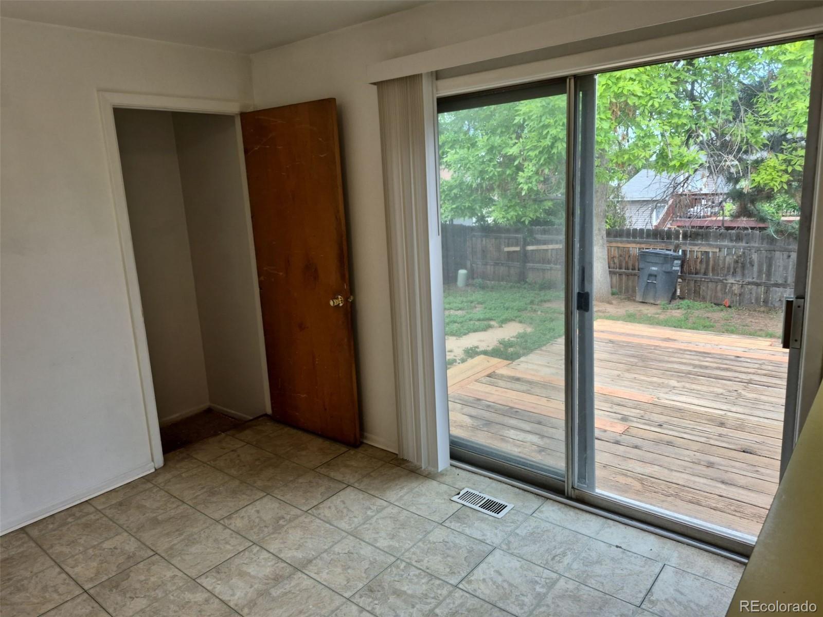 MLS Image #16 for 2832 s mobile street,aurora, Colorado