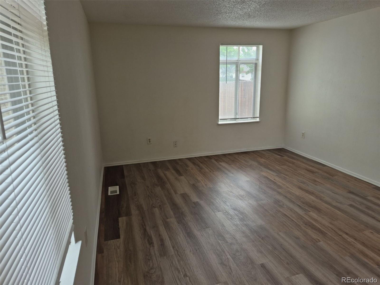 MLS Image #6 for 2832 s mobile street,aurora, Colorado