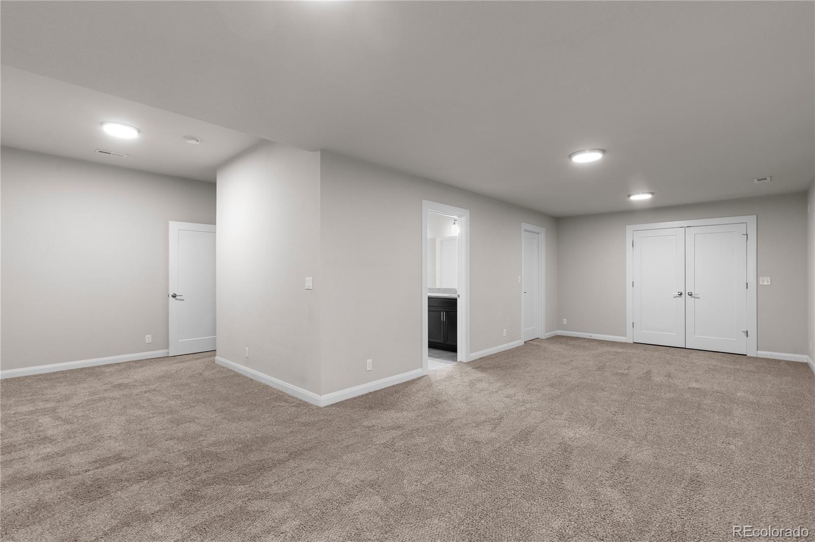 MLS Image #12 for 6784  navajo street,denver, Colorado