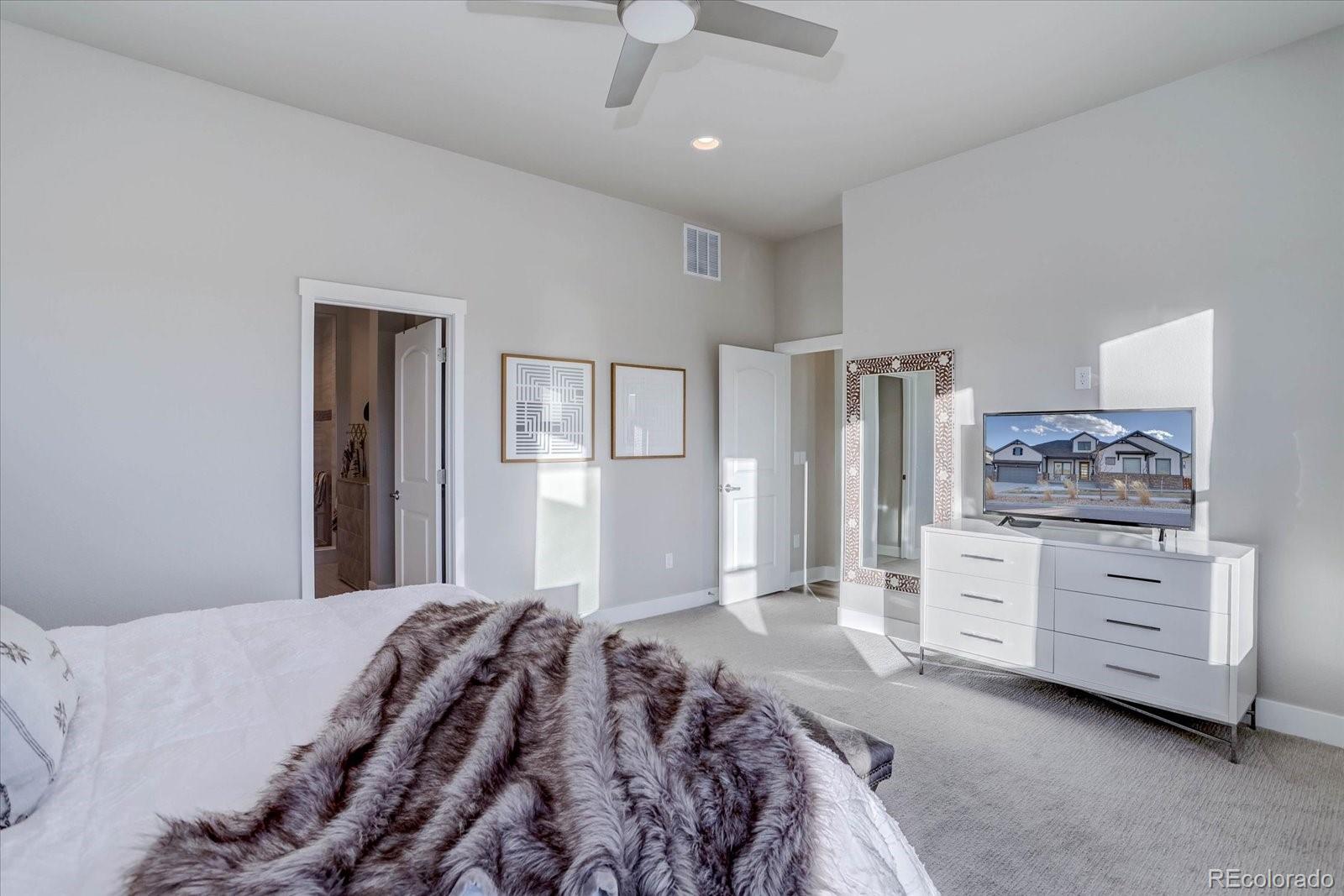 MLS Image #21 for 18704 w 95th lane,arvada, Colorado