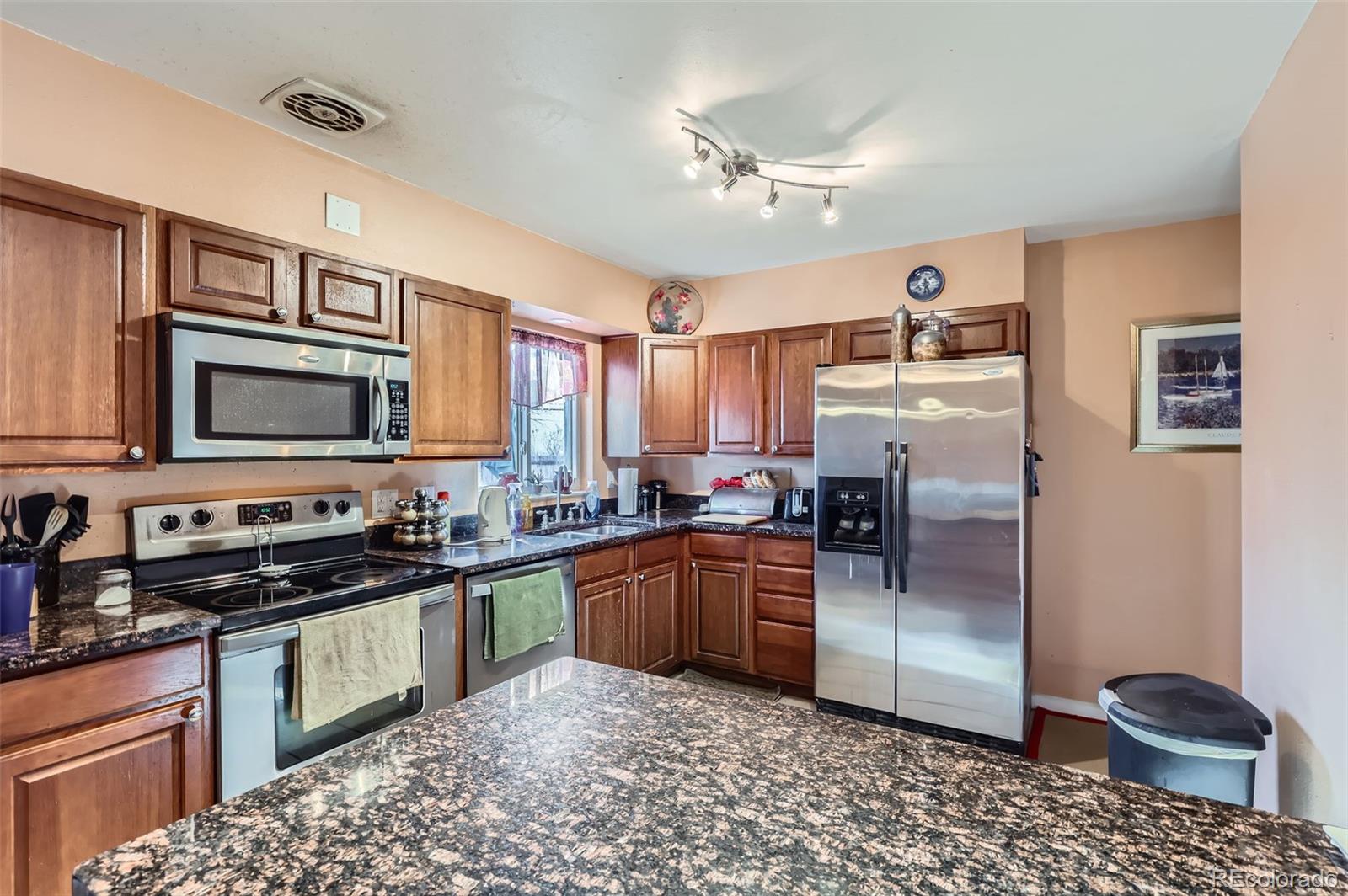 MLS Image #5 for 9676  rensselaer drive,arvada, Colorado