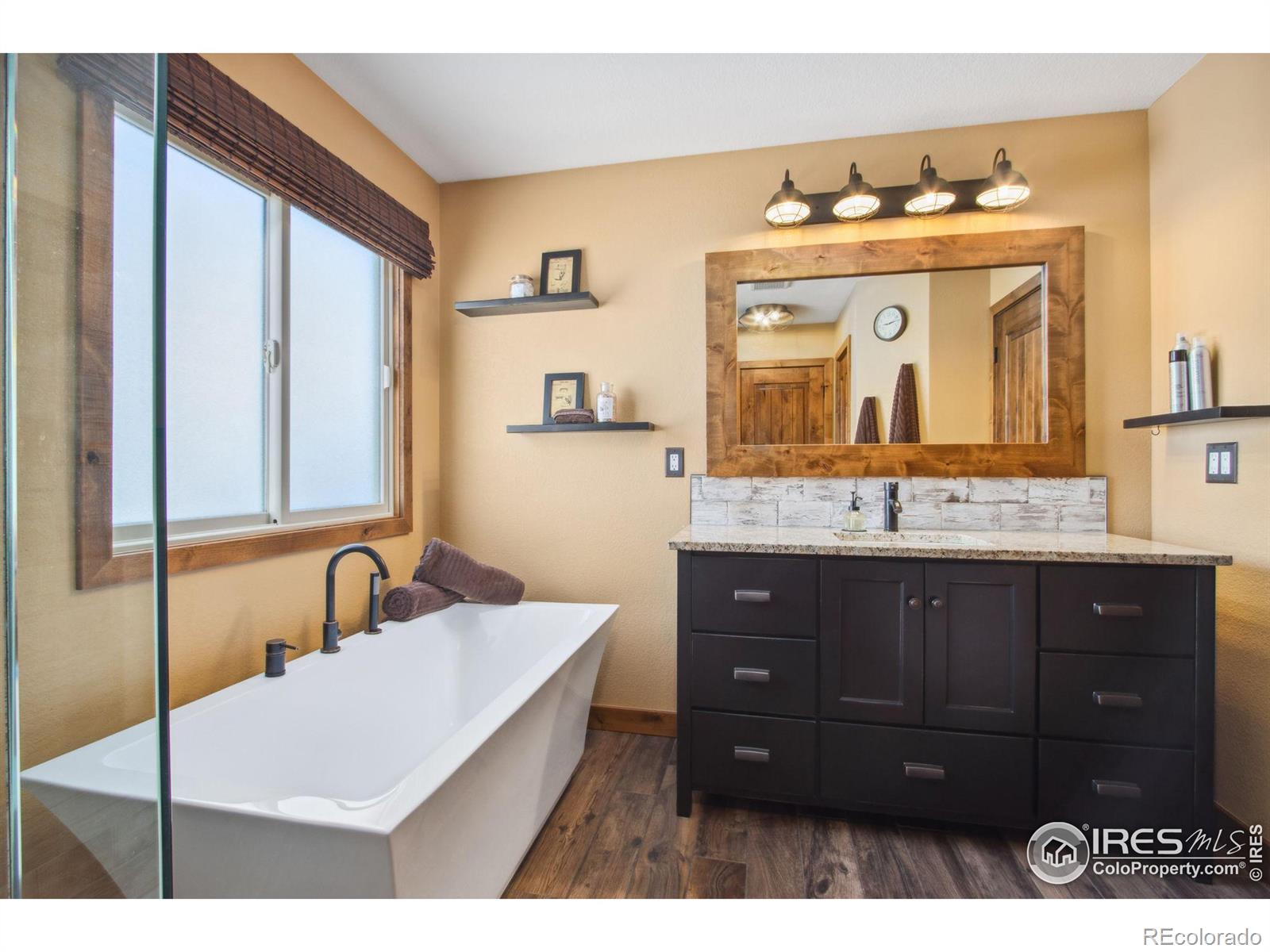 MLS Image #19 for 1005  meadow place,loveland, Colorado