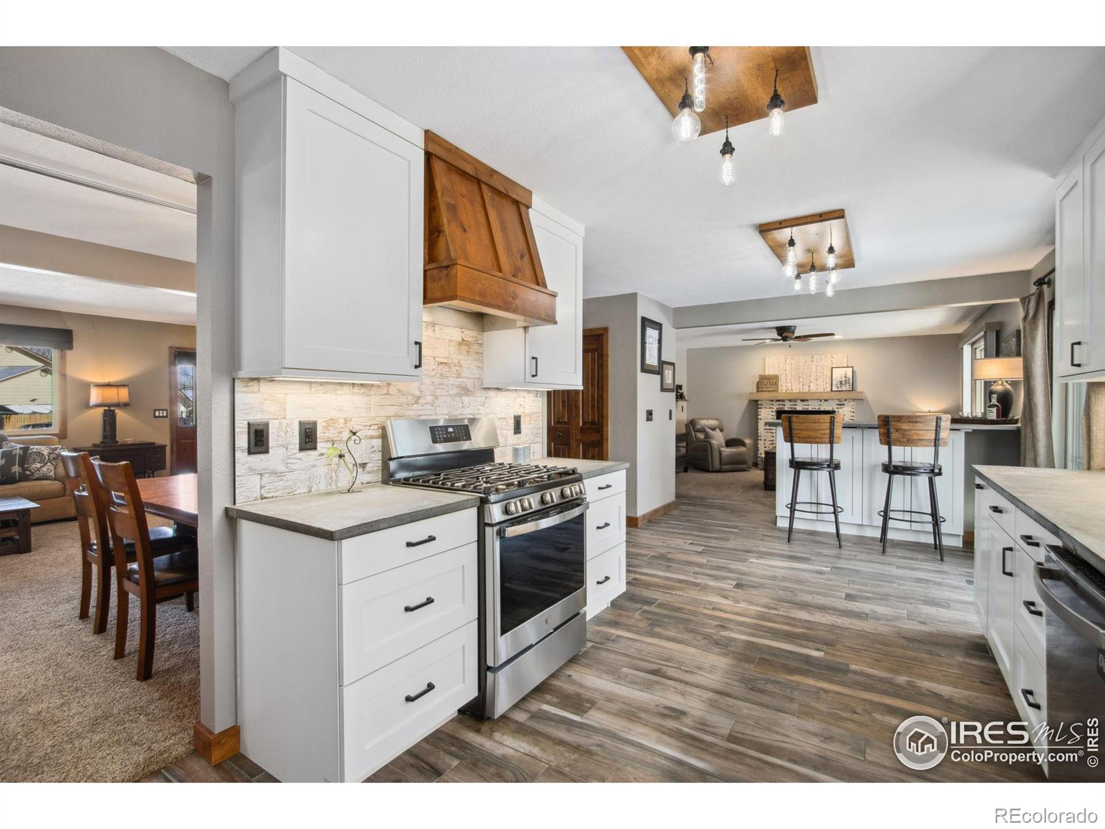 MLS Image #9 for 1005  meadow place,loveland, Colorado