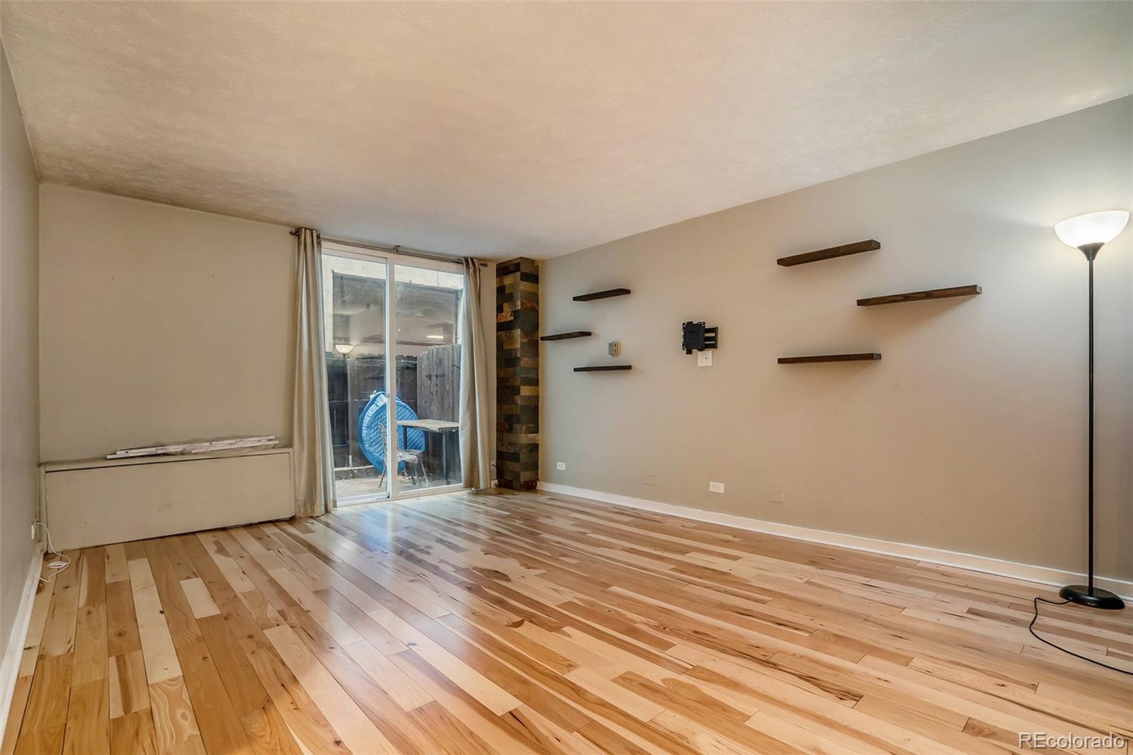 MLS Image #5 for 830 n sherman street,denver, Colorado