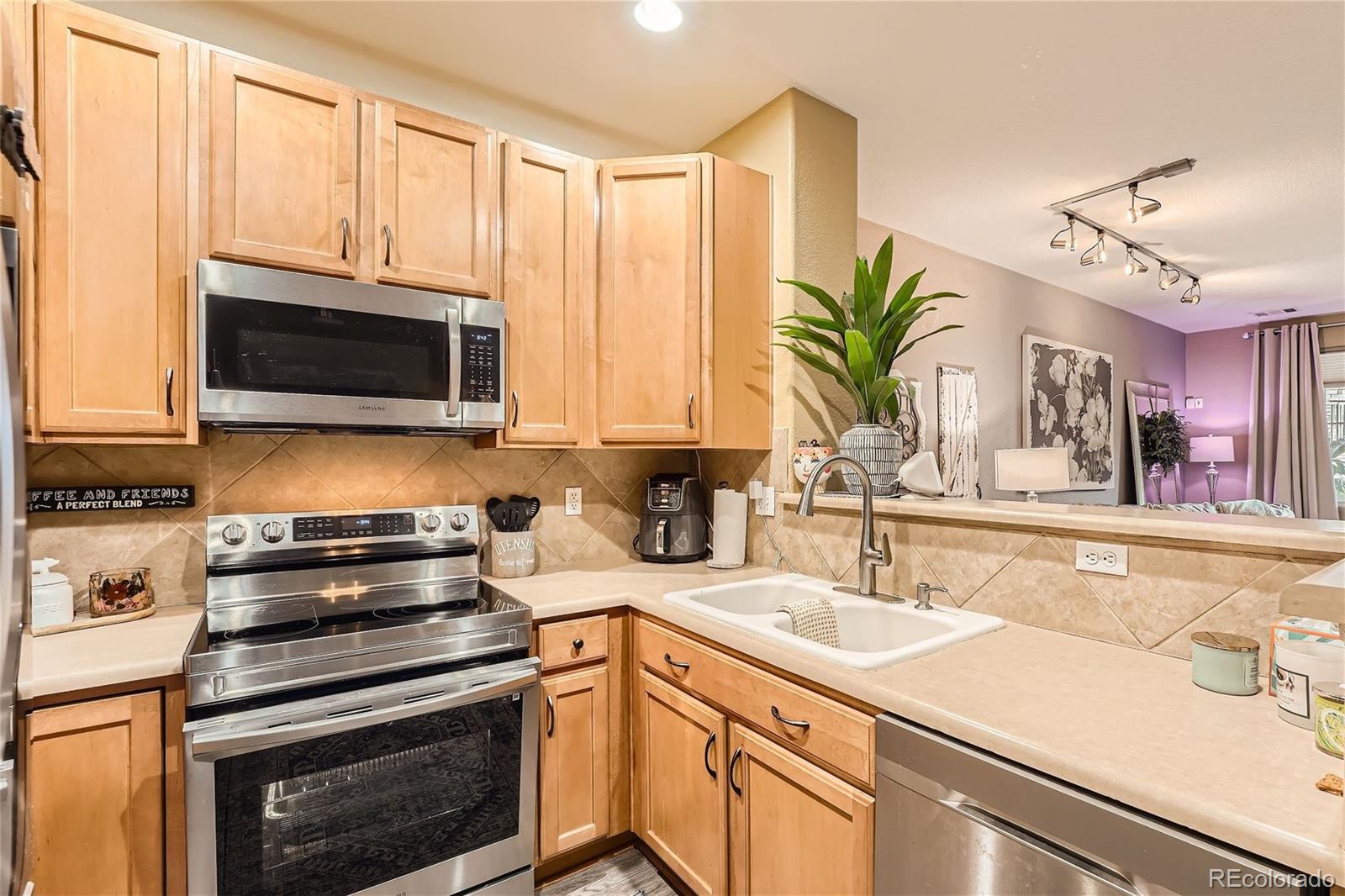 MLS Image #4 for 11273  osage circle,northglenn, Colorado