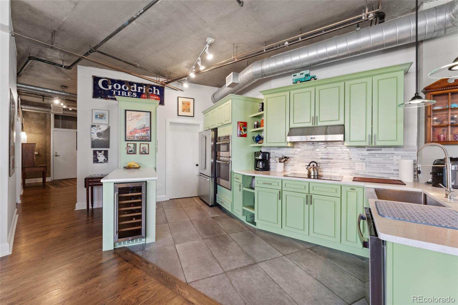 MLS Image #6 for 290 w 12th avenue,denver, Colorado