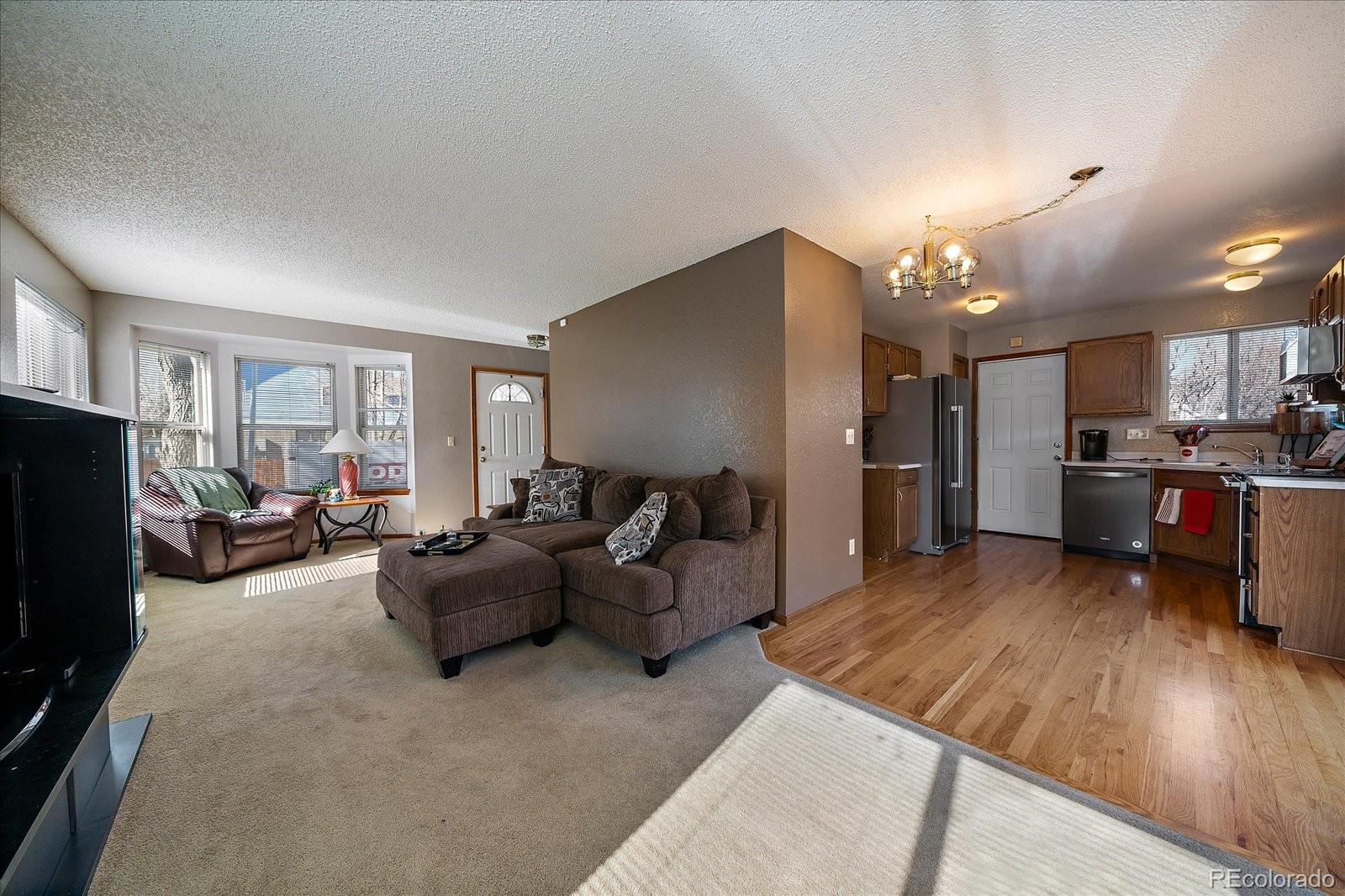 MLS Image #6 for 10002 w 81st drive,arvada, Colorado